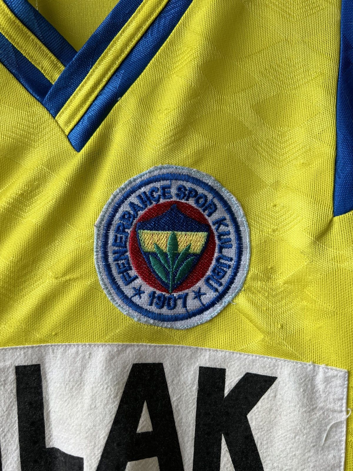 Vintage 1991/93 FENERBAHCE HOME RETRO REPLICA #8 SOCCER JERSEY SHIRT Size US M / EU 48-50 / 2 - 6 Thumbnail