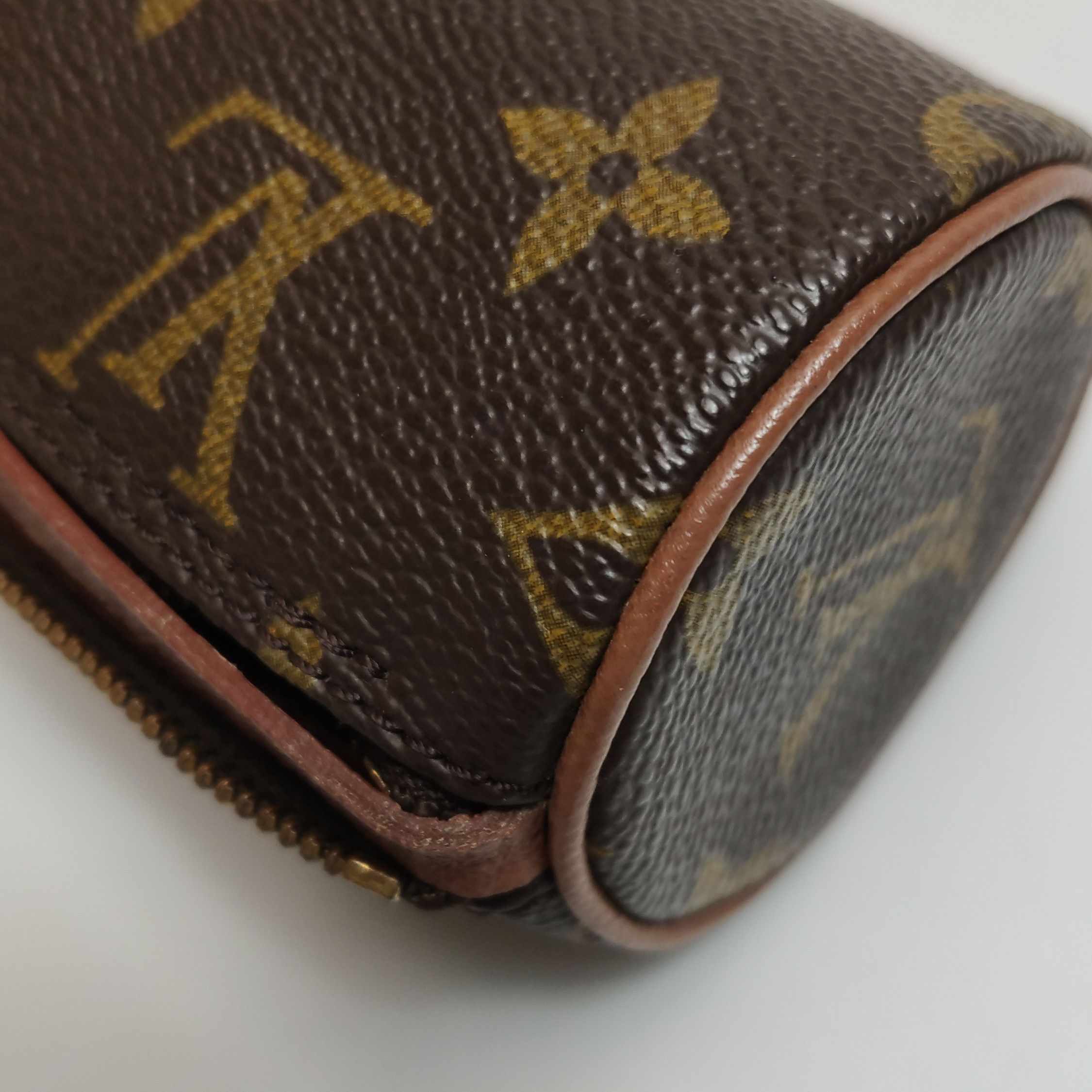 Louis Vuitton Louis Vuitton (LV) Papillon Mini Cowhide Monogram Printed D Size ONE SIZE - 7 Thumbnail