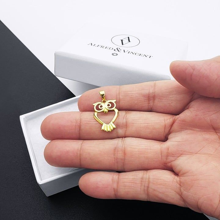 Other Big Open Eye Owl Wisdom Charm Pendant in 14k Yellow Gold Size ONE SIZE - 2 Thumbnail
