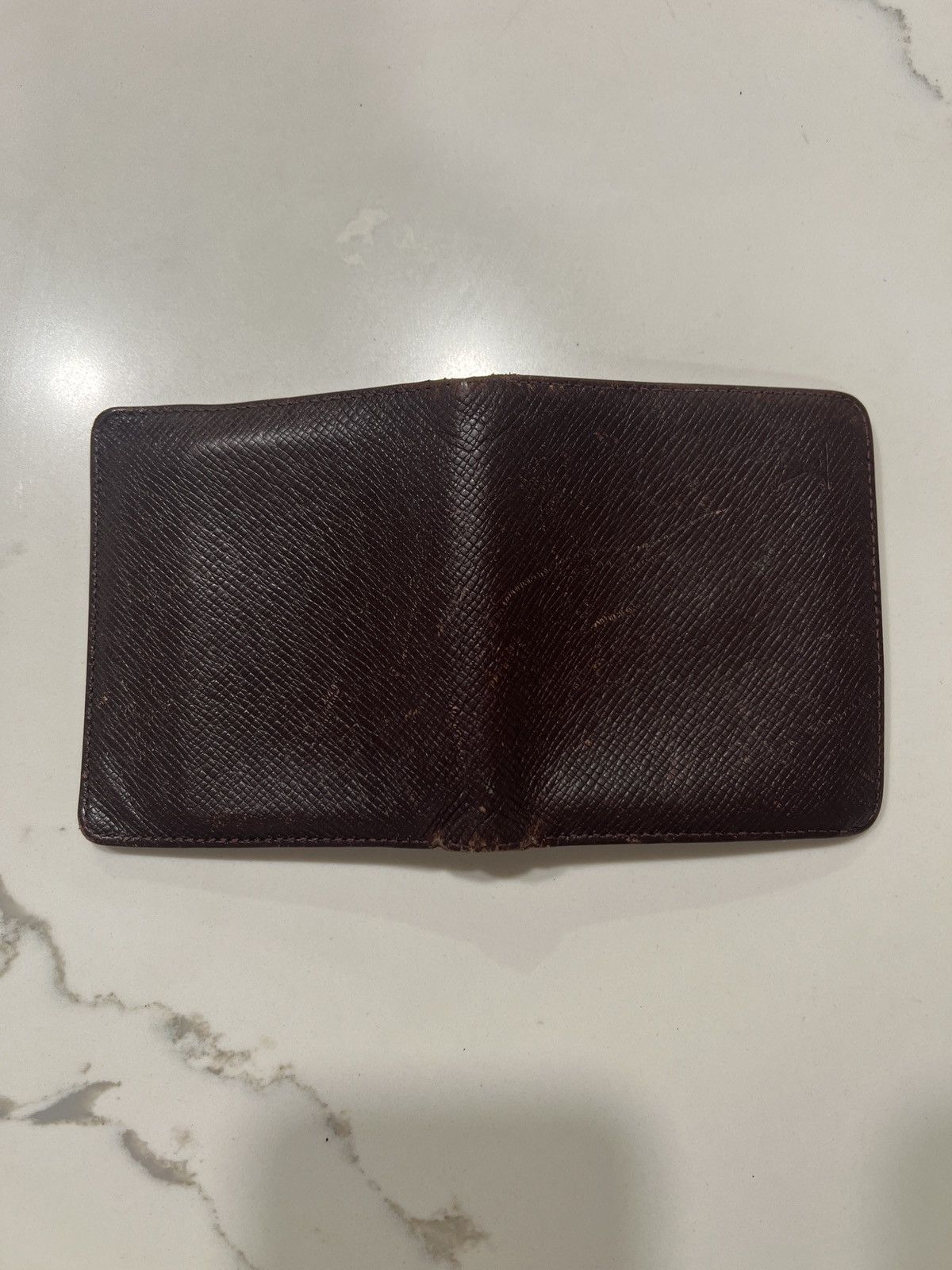 Louis Vuitton Louis Vuitton Brown Taiga Leather Mens Wallet Size ONE SIZE - 8 Thumbnail