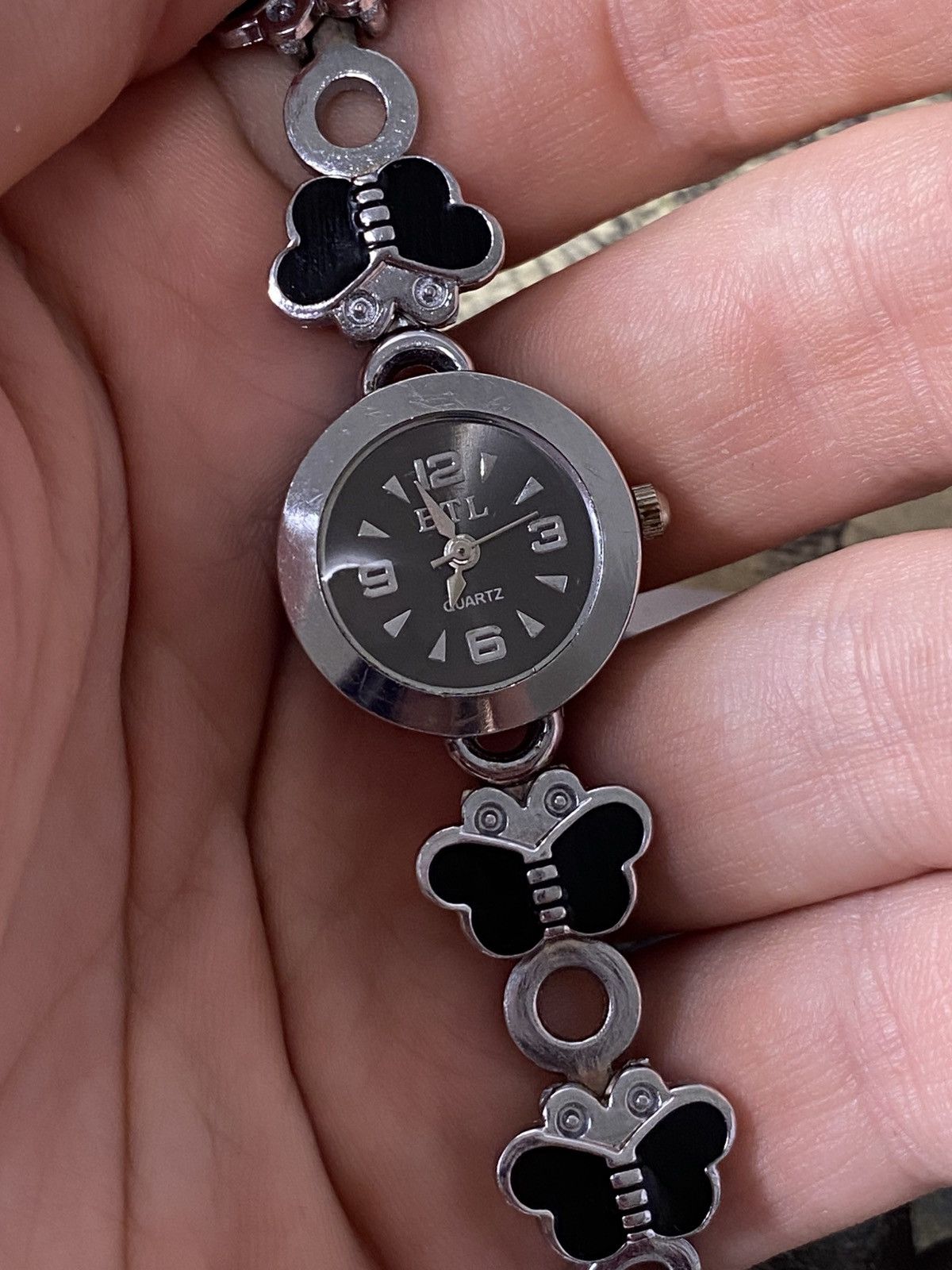 Hysteric Glamour Vintage Butterfly Link Watch Black Dial Silver Tone 🦋 Size ONE SIZE - 5 Thumbnail