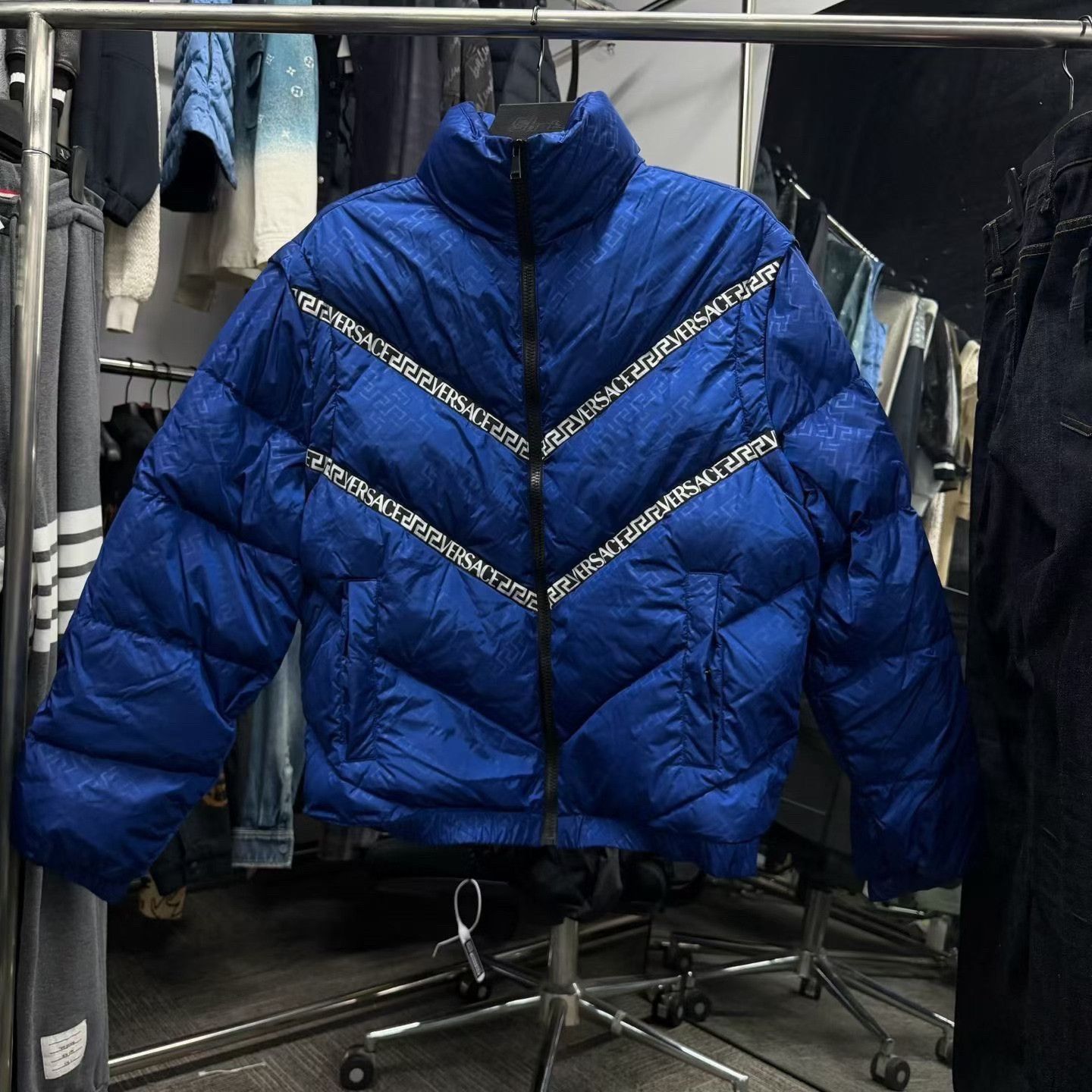Versace Versace Blue All-Over Print Puffer Jacket Size US M / EU 48-50 / 2 - 1 Thumbnail