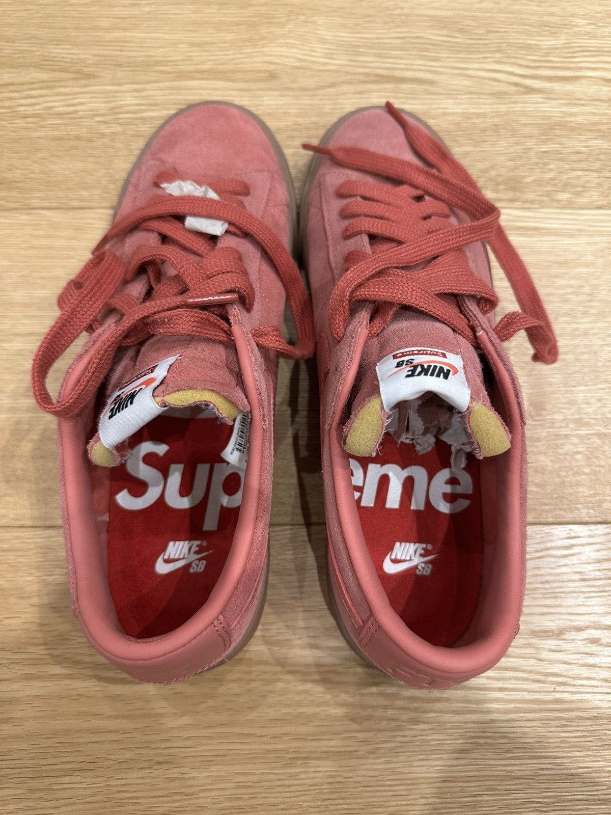 Nike × Supreme Supreme Nike SB Blazer Low (Desert Bloom) Size US 9 / EU 42 - 3 Thumbnail