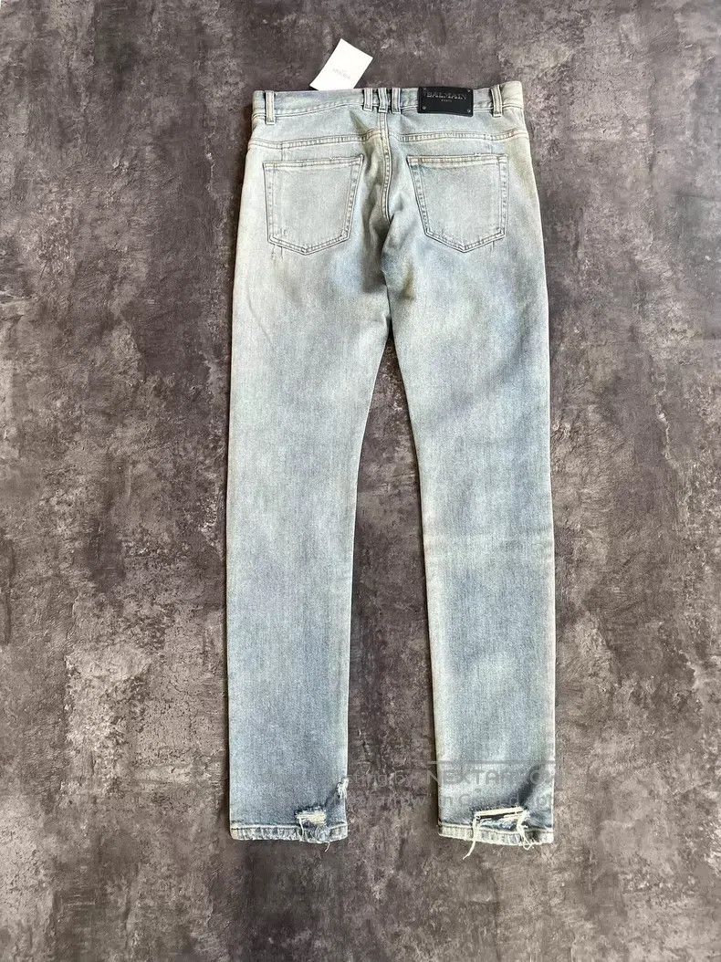 Balmain BALMAIN Blue Washed Large Destroyed Faded Denim Jeans Size US 32 / EU 48 - 2 Thumbnail