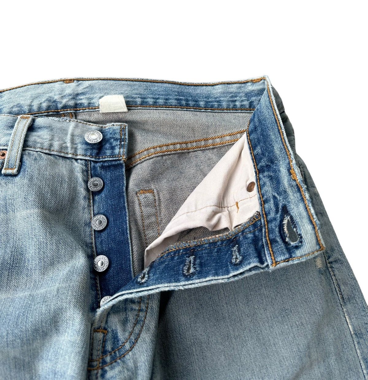 Levi's Vintage Levi’s distressed denim jeans Size US 30 / EU 46 - 3 Thumbnail
