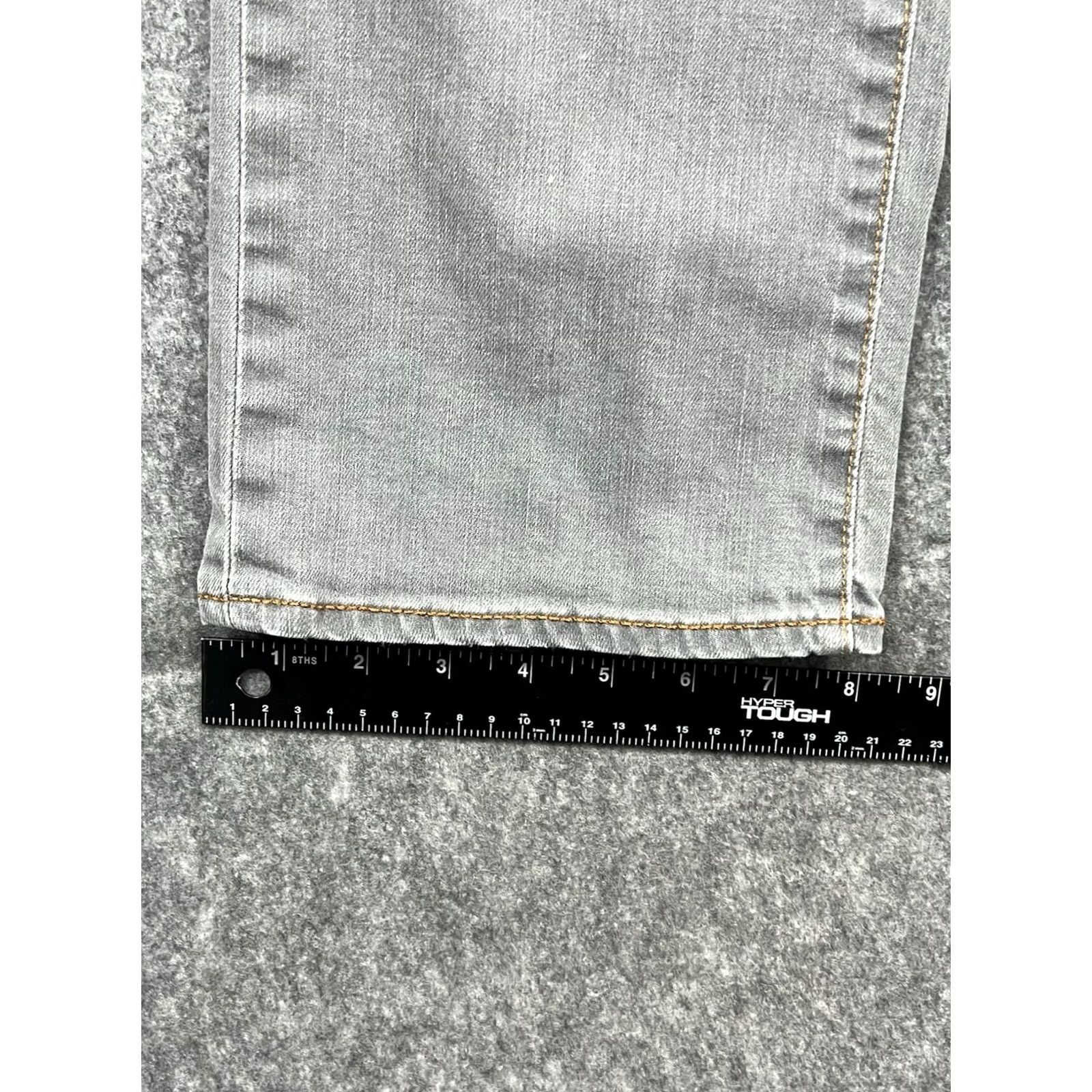 Levi's VINTAGE Levi's 504 Jeans Mens Light Gray Regular Fit Straight Leg 34x30 90s 80s City Denim Size US 34 / EU 50 - 4 Thumbnail