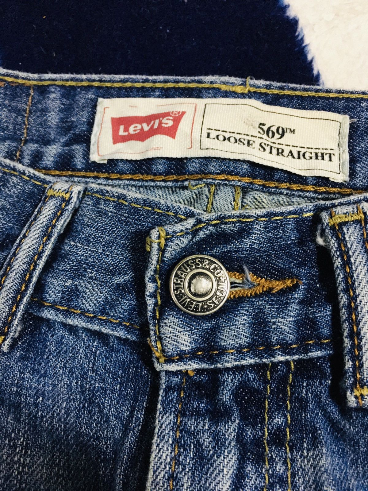 Hypebeast × Levi's Levis Lot569 Loose Straight Jeans (16) Size US 26 / EU 42 - 10 Thumbnail