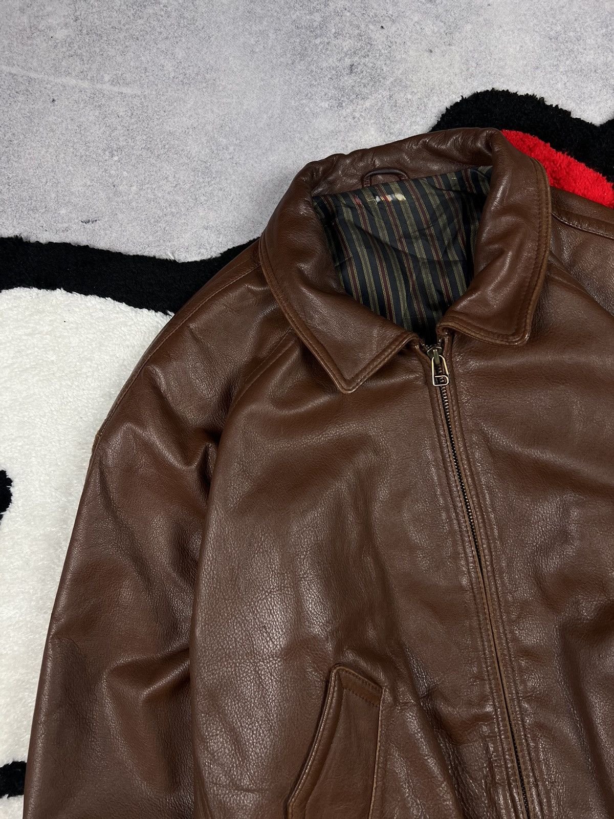 Genuine Leather Vintage Brown Boxy Soft Leather Bomber USA Faded Jacket Size US XL / EU 56 / 4 - 9 Thumbnail