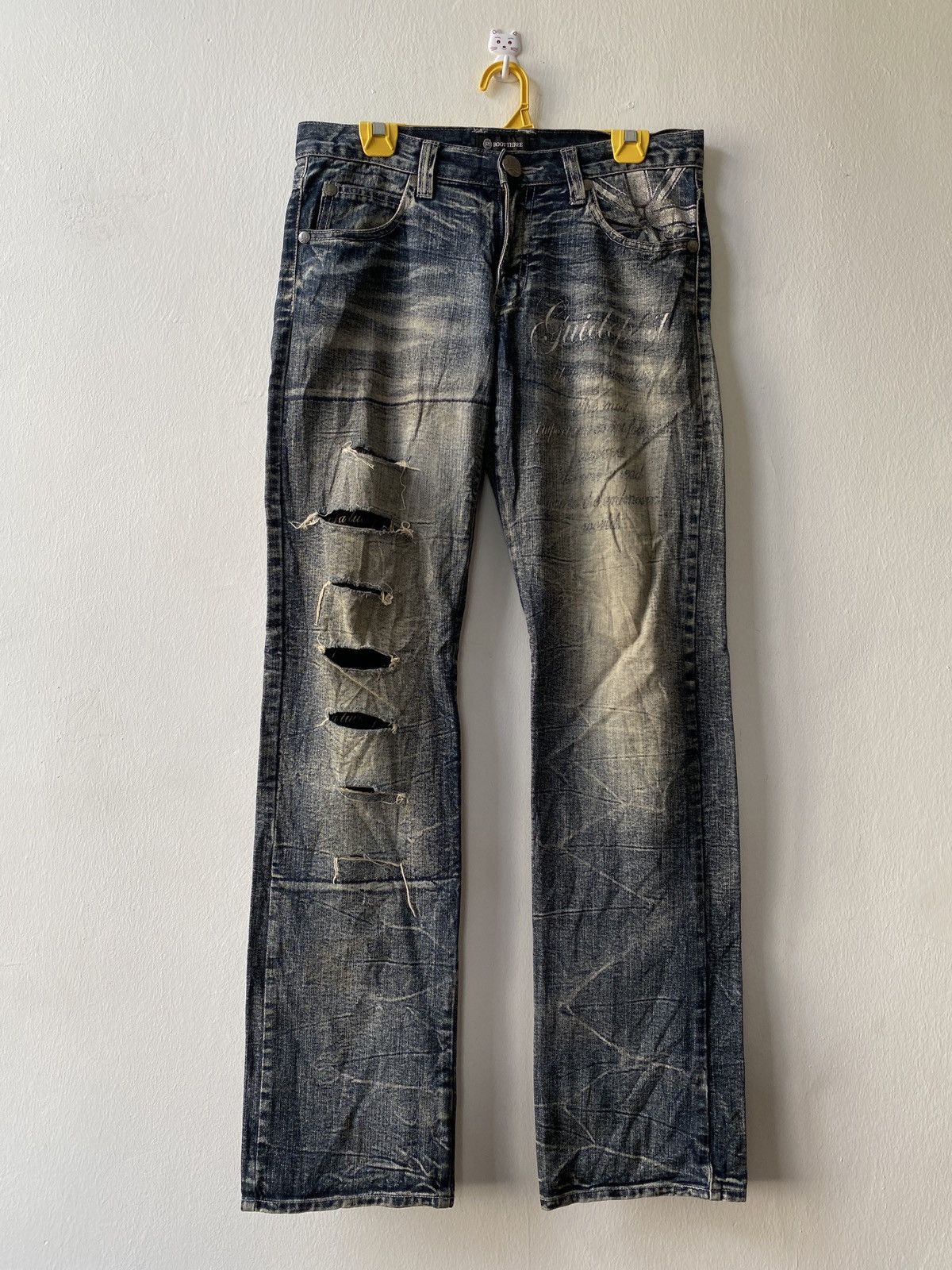 Japanese Brand Japanese Brand Root Three Skulls Design Distressed Denim Size US 32 / EU 48 - 1 Thumbnail