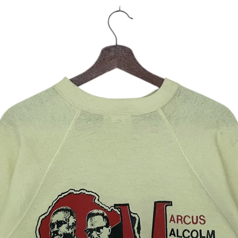 Vintage Vintage Nelson Mandela Sweatshirt 1990s Size US L / EU 52-54 / 3 - 8 Thumbnail
