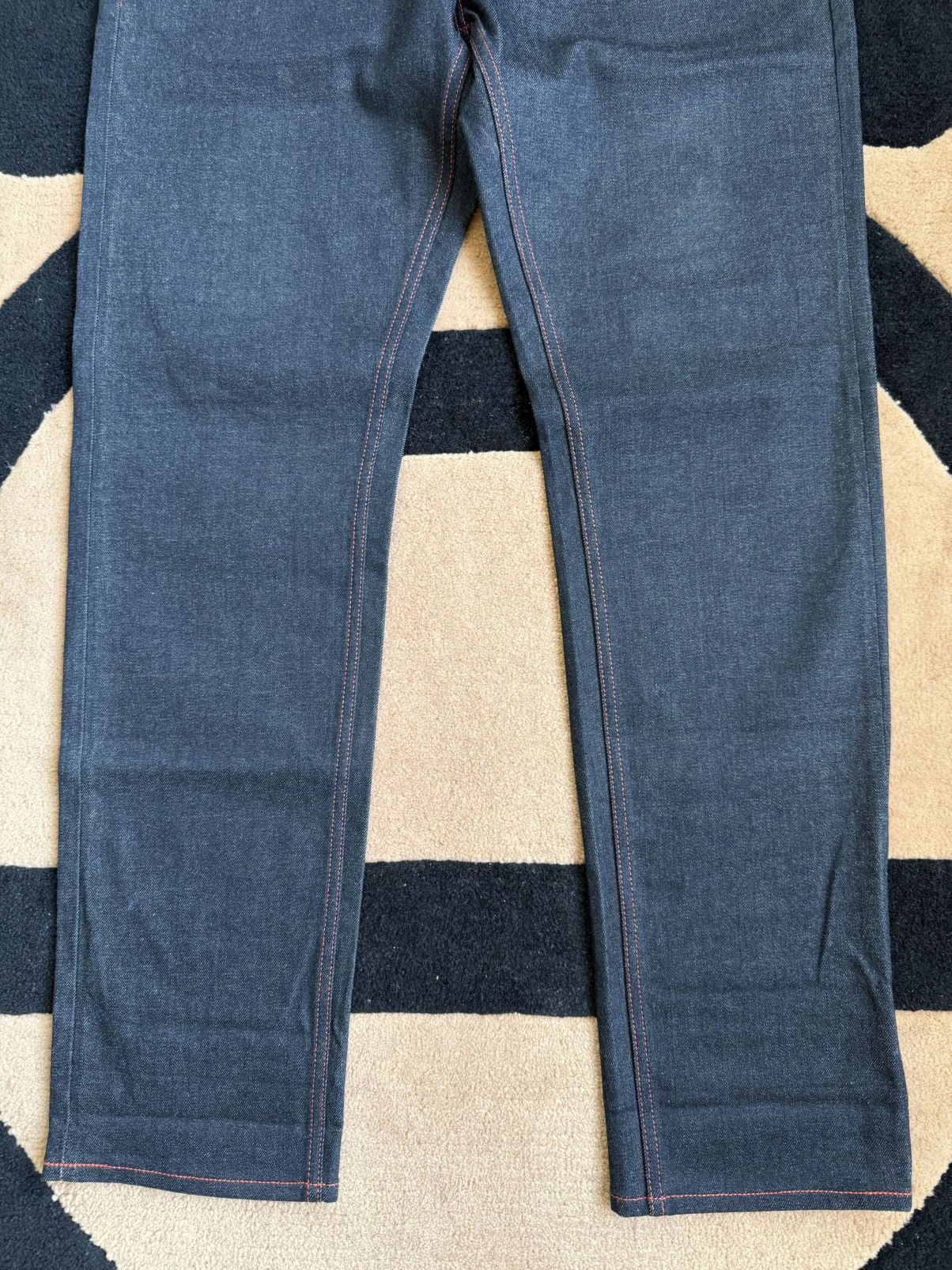 Evisu EVISU red painting daicock style jeans！size：36x34 Size US 36 / EU 52 - 2 Thumbnail