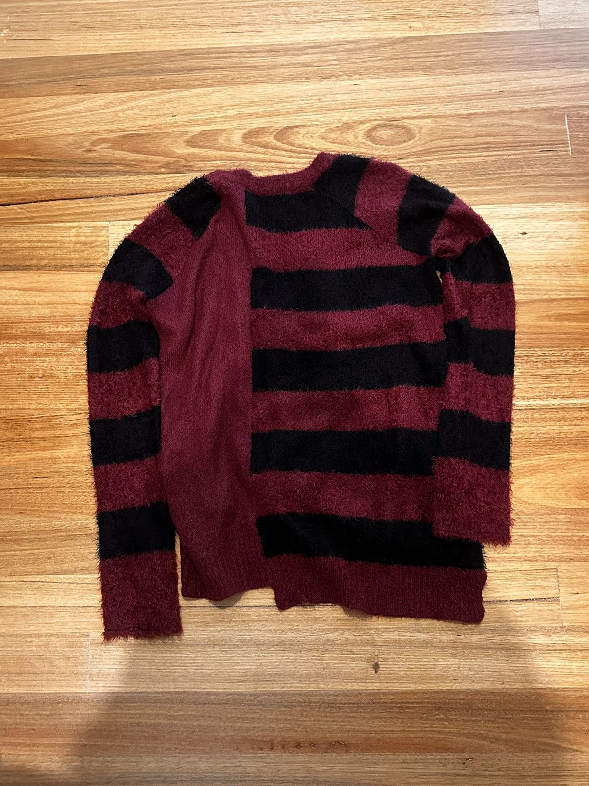 Diet Butcher Slim Skin Uneven black and red knitted cardigan Size US XL / EU 56 / 4 - 2 Thumbnail