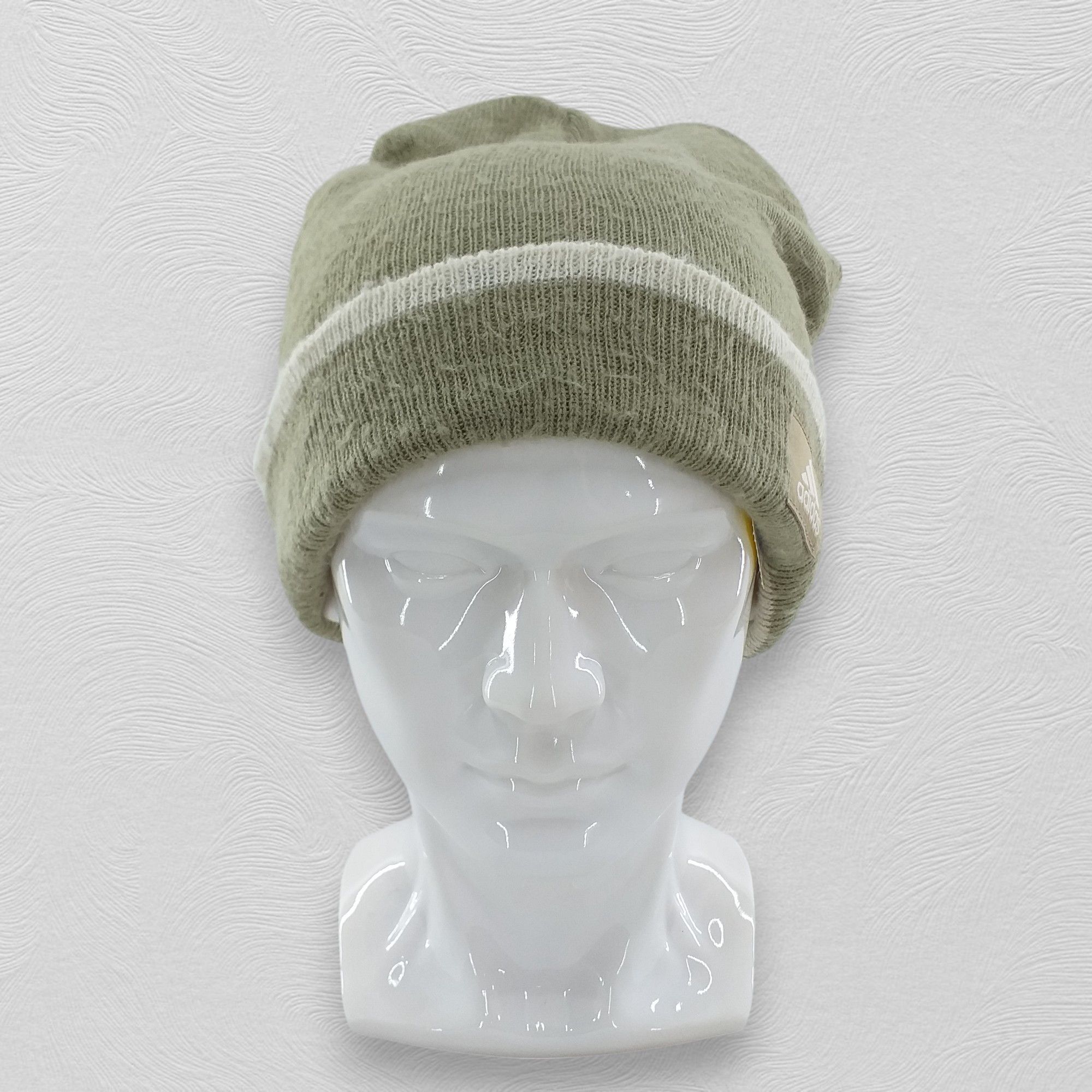 Adidas Vintage Adidas Plain Snow Cap Hat Beanie - BN196 Size ONE SIZE - 1 Thumbnail