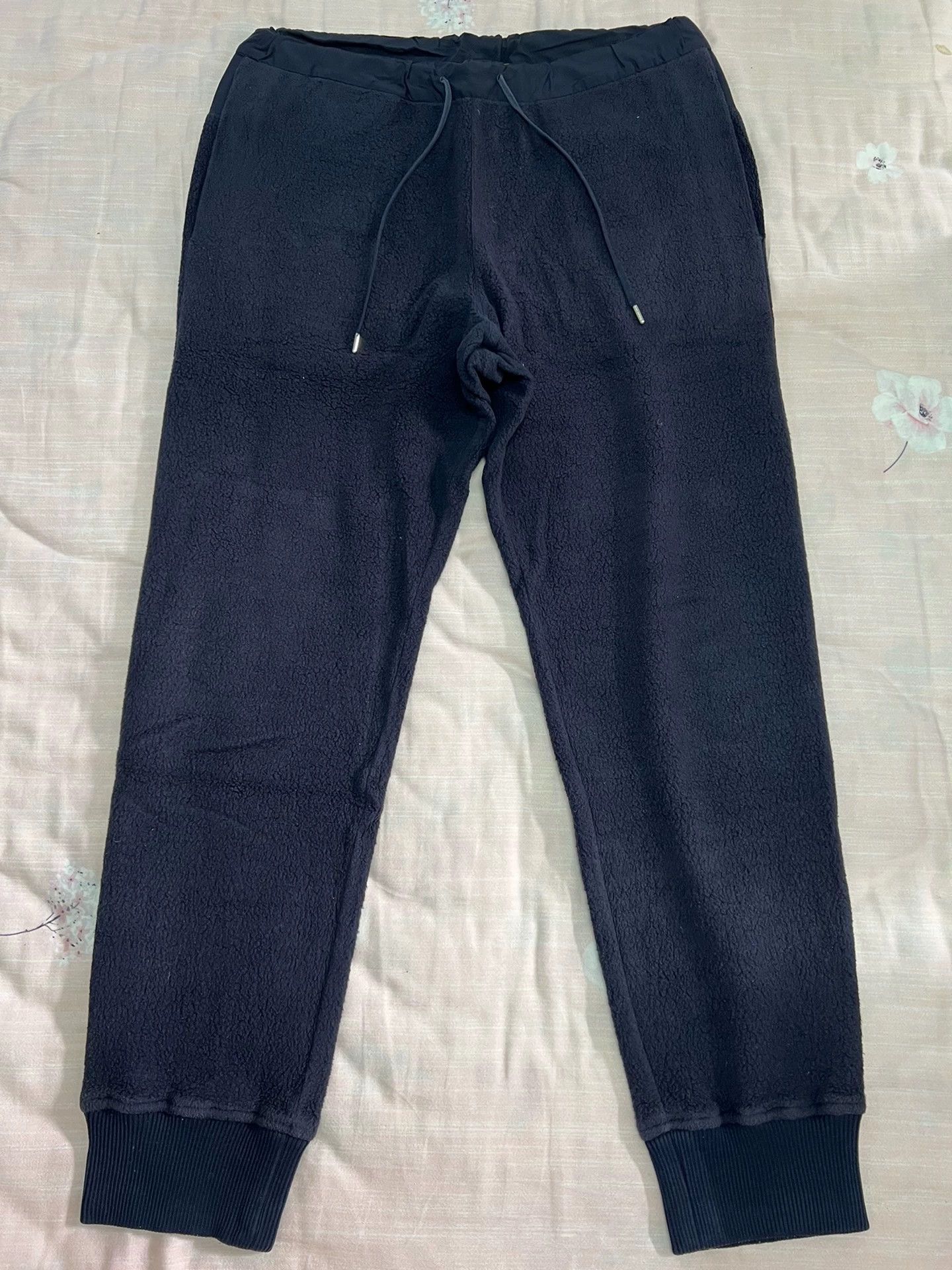 Louis Vuitton Louis Vuitton basic navy sweatpants men's size 40 Size US 40 / EU 56 - 2 Thumbnail