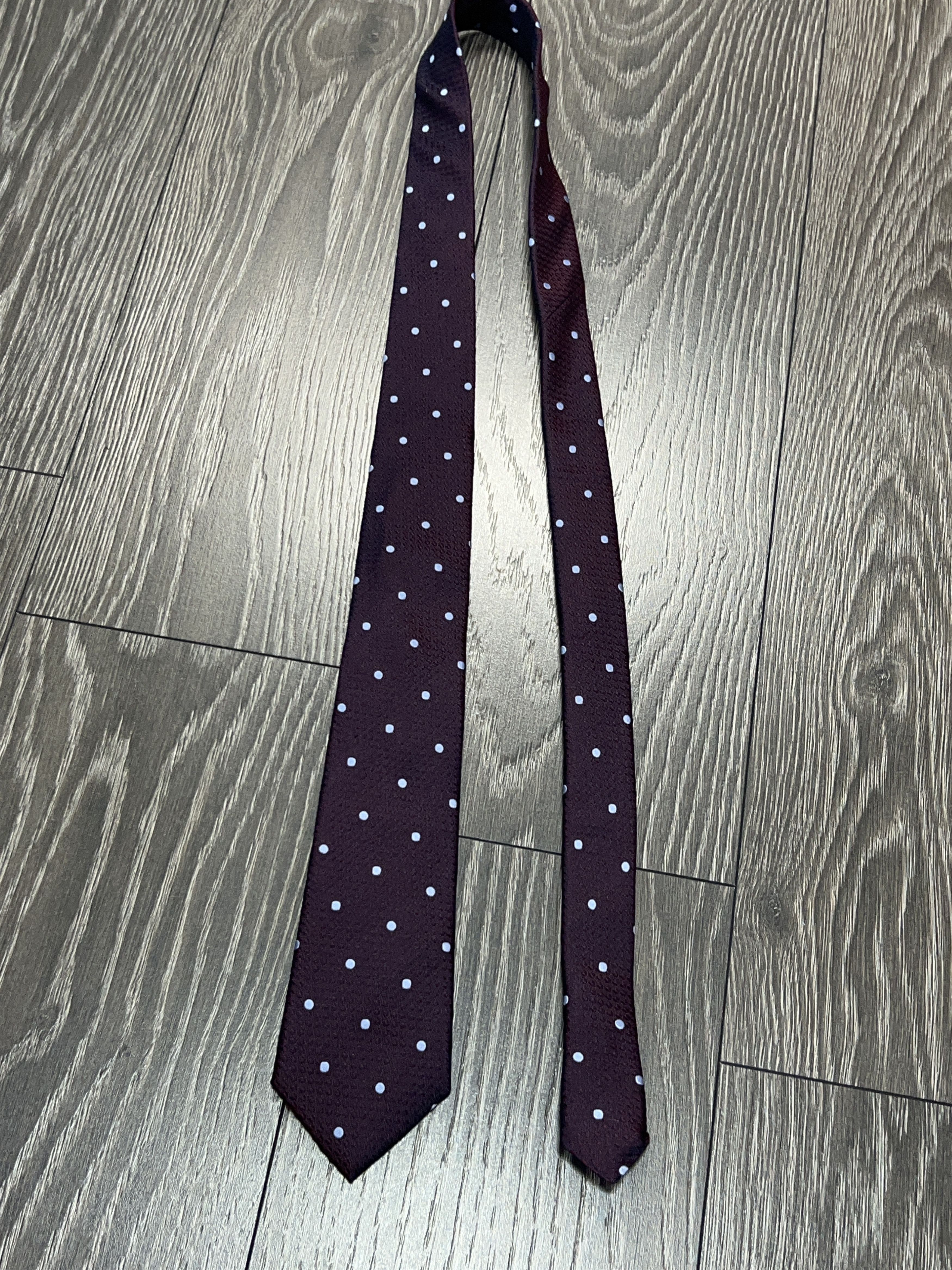 William Hunt NWT Mens William Hunt Purple Polka Dot Tie Necktie Cravatte Size ONE SIZE - 7 Thumbnail