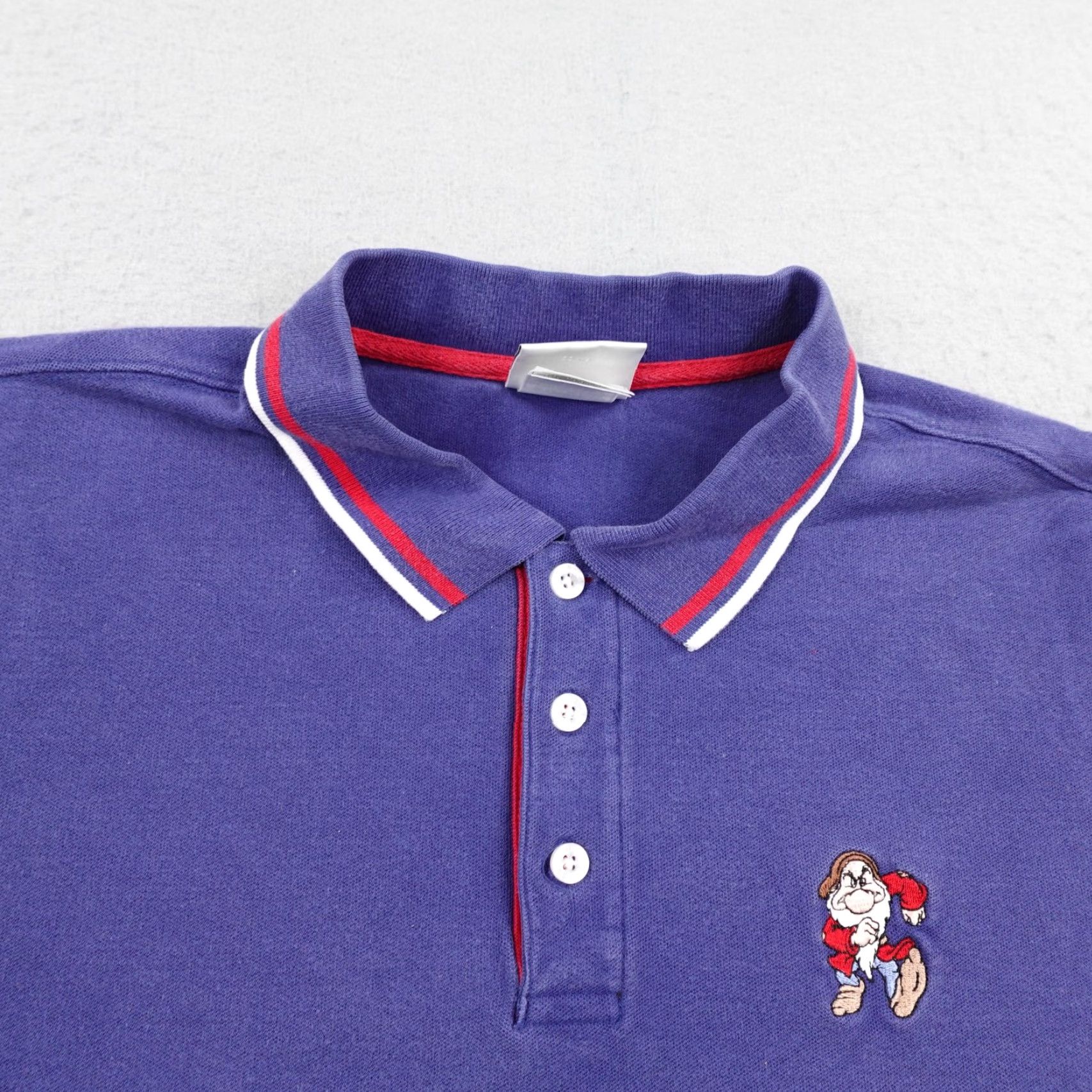 Disney VINTAGE Disney Grumpy Polo Shirt Mens Large Blue Snow White Seven Dwarves 90s Size US L / EU 52-54 / 3 - 2 Thumbnail