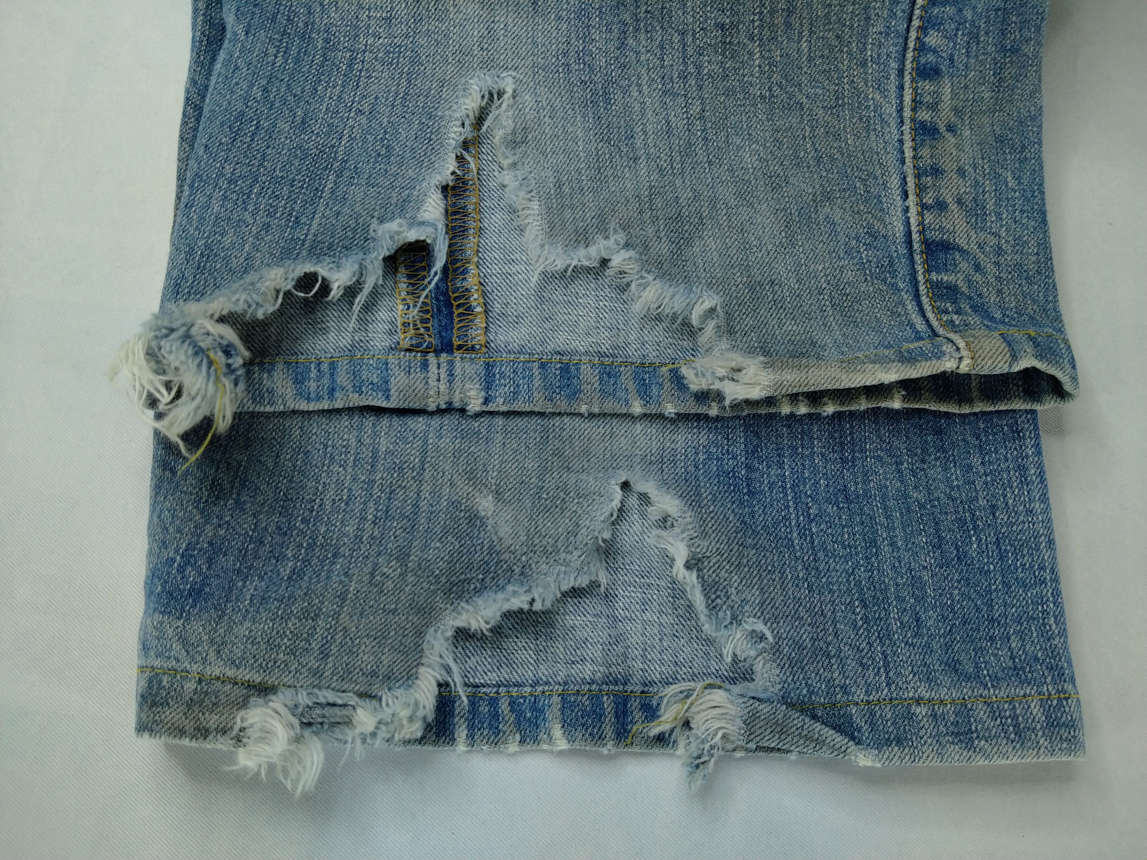 Levi's 90s Light Wash Ripped Vintage Levi's 501 36x28 Denim -JN999 Size US 36 / EU 52 - 12 Thumbnail