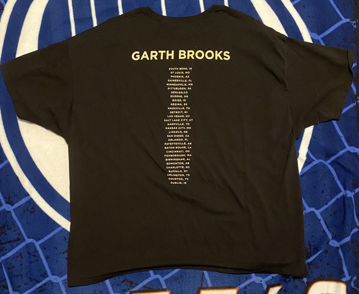 Hanes Garth Brooks Stadium Tour Shirt Size US XXL / EU 58 / 5 - 3 Thumbnail