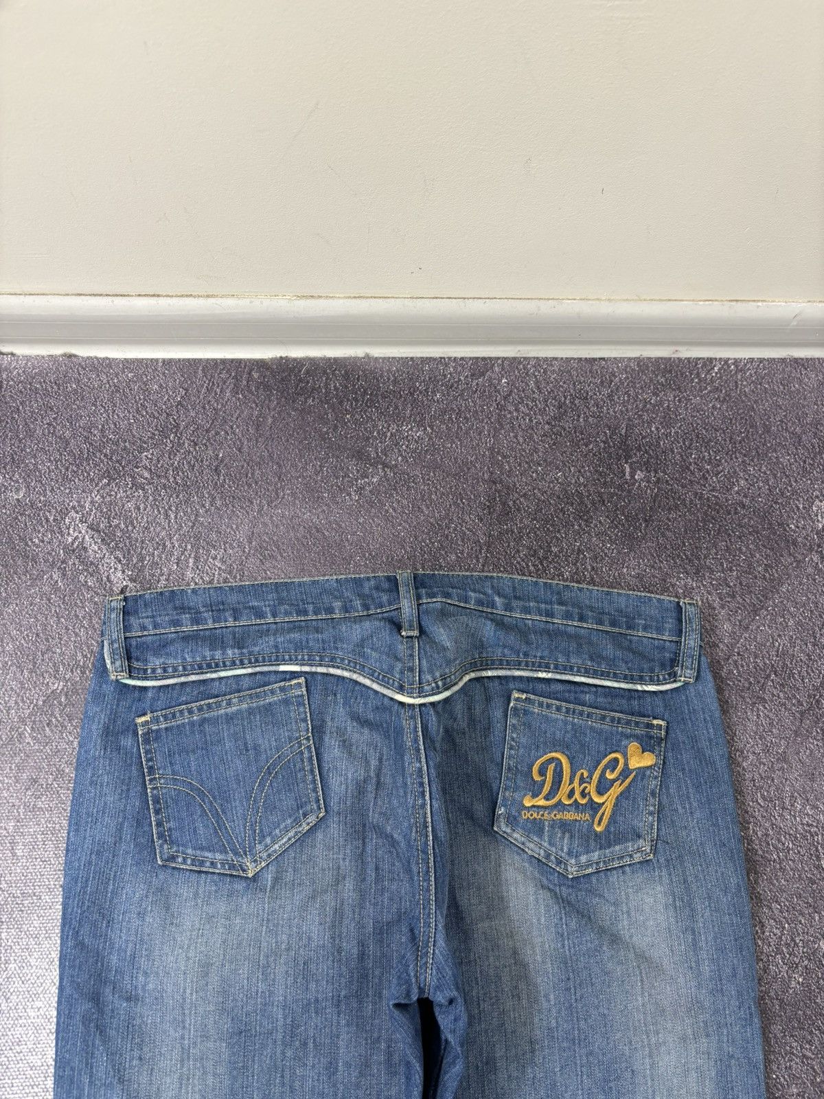 Dolce & Gabbana Vintage Dolce & Gabbana Women’s Embroidered Logo Denim Jeans Size 34" / US 12 / IT 48 - 7 Thumbnail