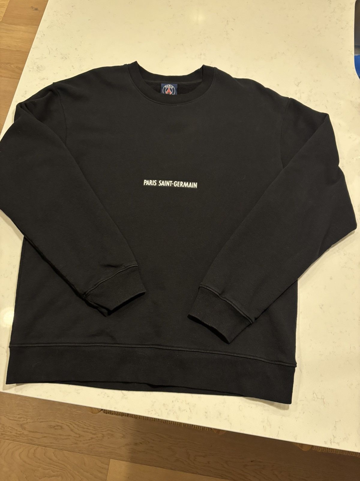 Other PSG Paris Saint-Germain crenweck Size US L / EU 52-54 / 3 - 1 Thumbnail