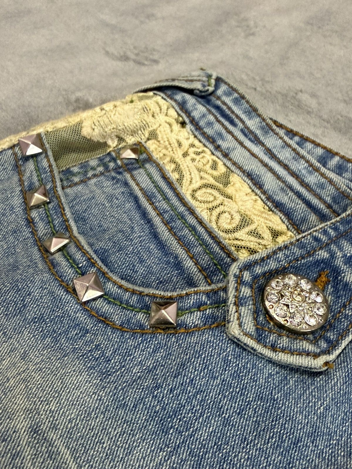 Japanese Brand × Vintage Embellished Butterfly Studded Rhinestone Flared Jeans Size 29" - 24 Thumbnail