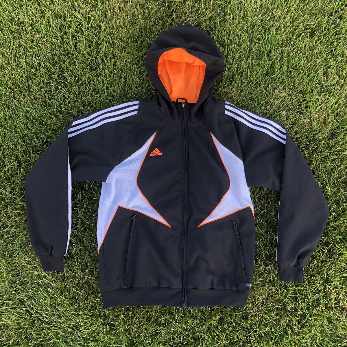 Adidas Adidas hoodie tracksuit jacket Size US M / EU 48-50 / 2 - 7 Thumbnail