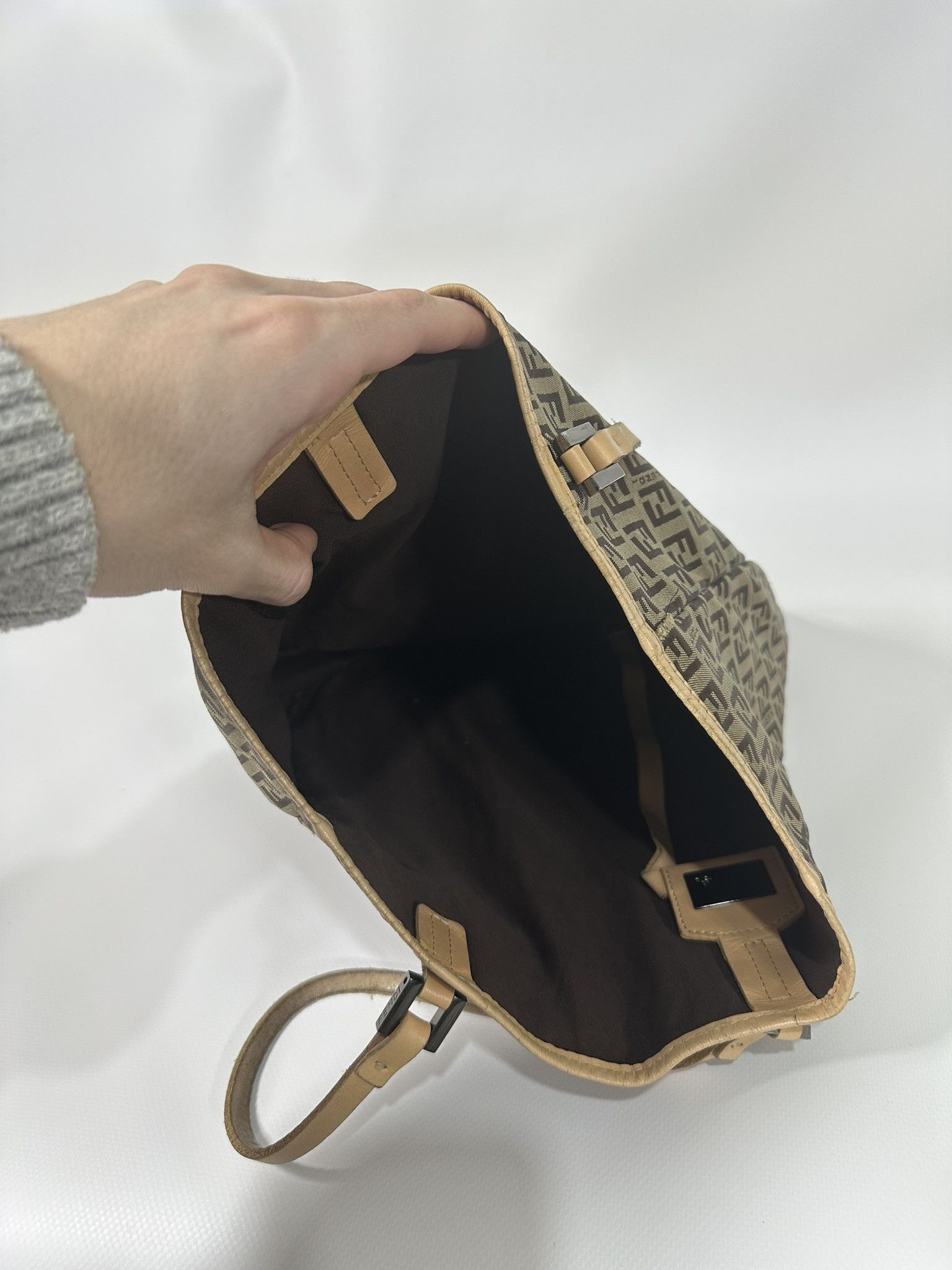 Fendi Fendi Zucchino Tote Bag Vintage FF Monogram Logo Cloth Beige Size ONE SIZE - 14 Thumbnail