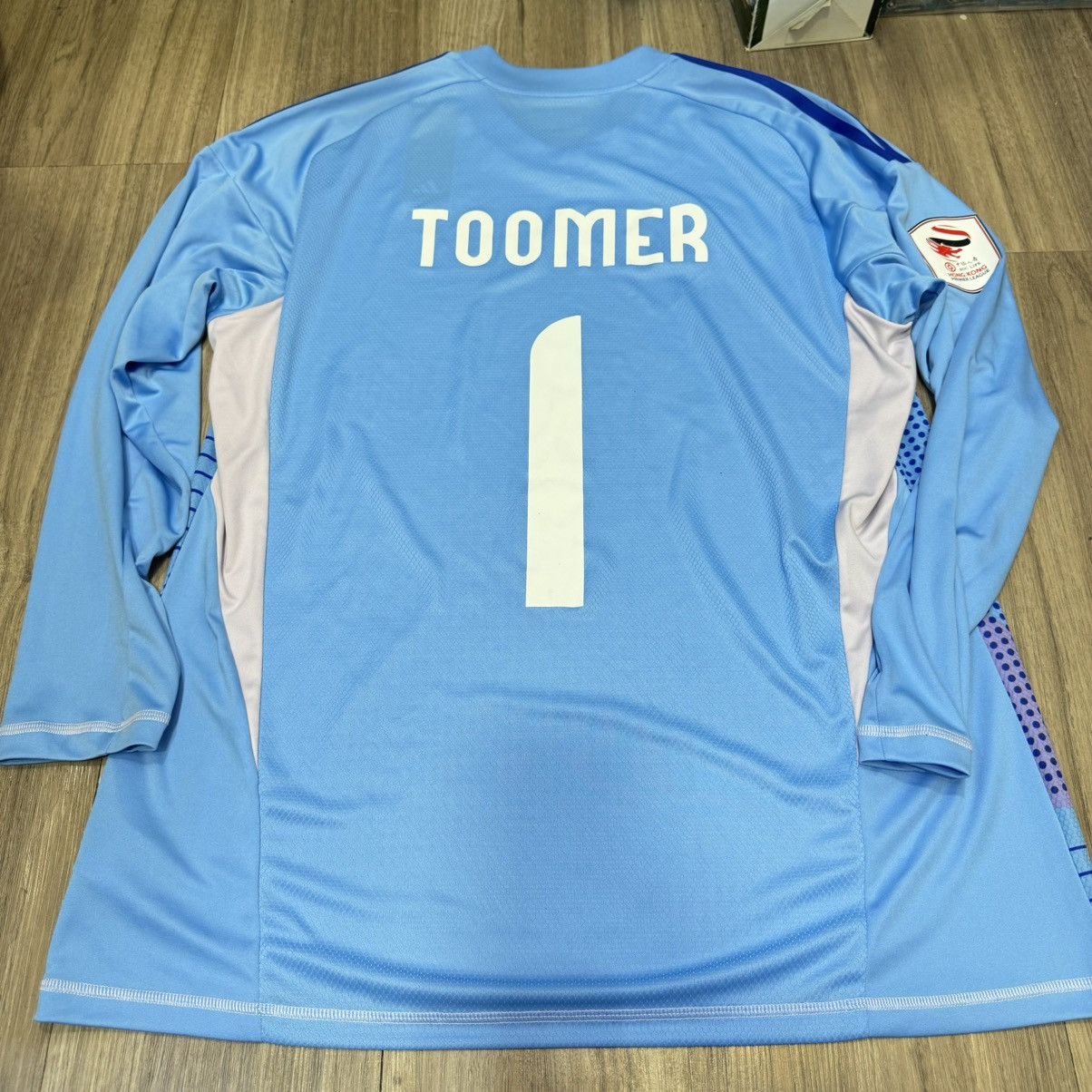 Other Hong Kong Football club 24/25 gk shirt #1 Toomer (Bnwt) Size US XL / EU 56 / 4 - 2 Thumbnail