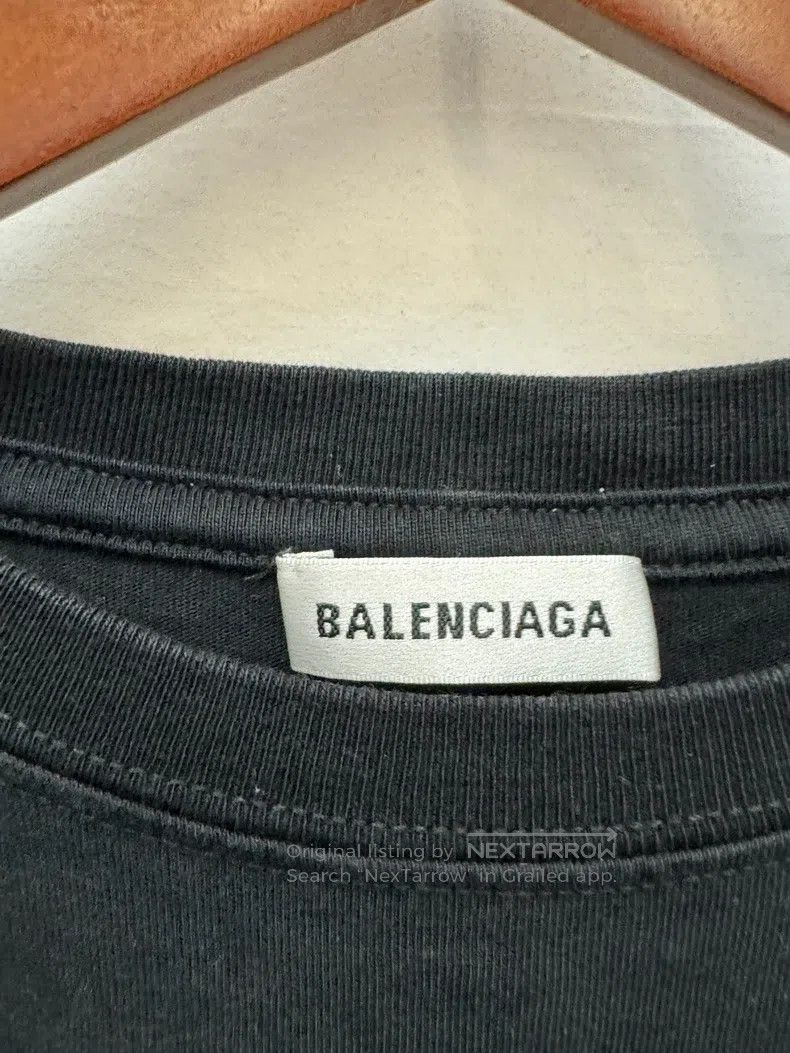 Balenciaga Balenciaga Black Small Logo Long Sleeve T-Shirt, Size L Size US L / EU 52-54 / 3 - 2 Thumbnail