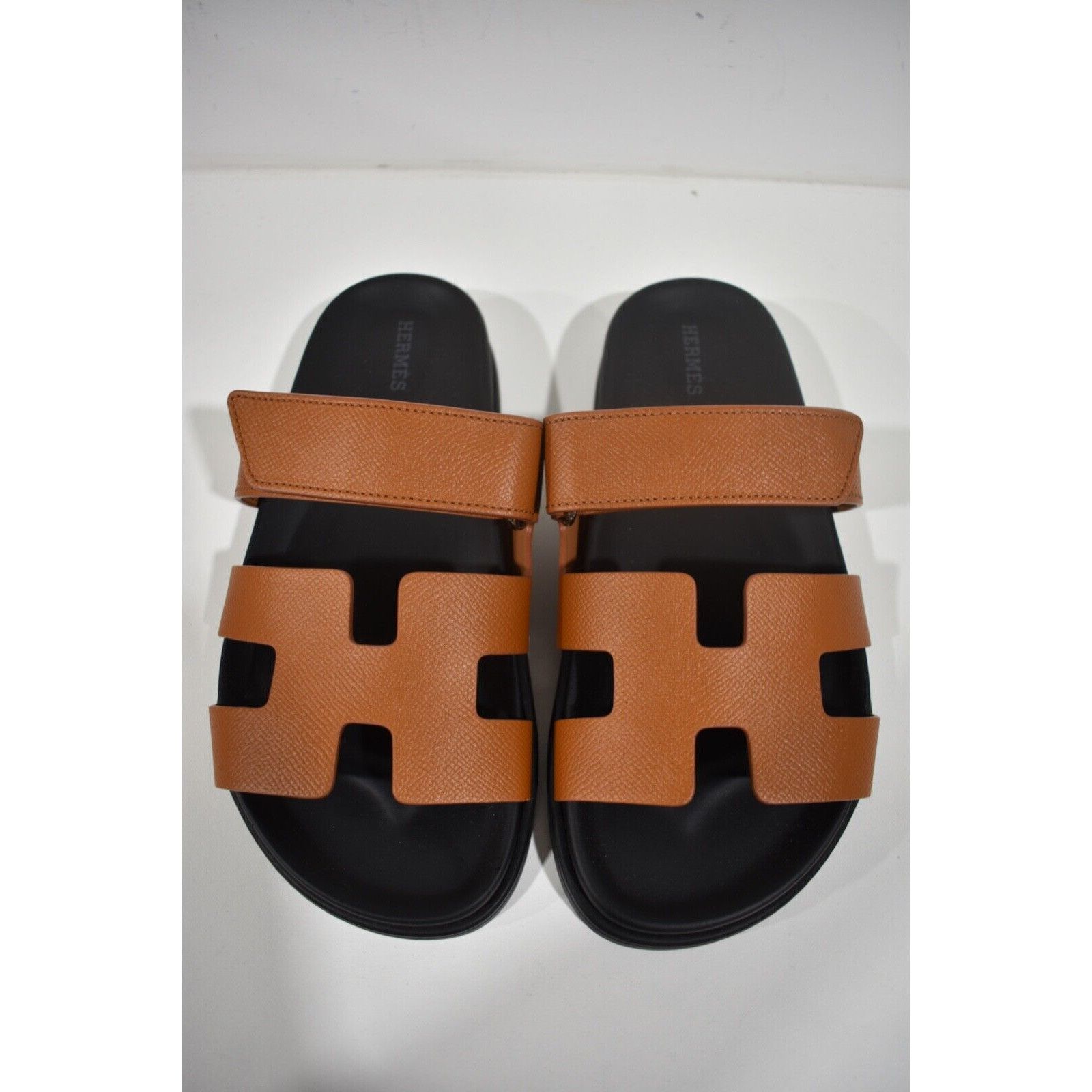 Hermes Hermes Chypre Sandal Natural Brown Gold Black H Logo Size US 7.5 / IT 37.5 - 7 Thumbnail