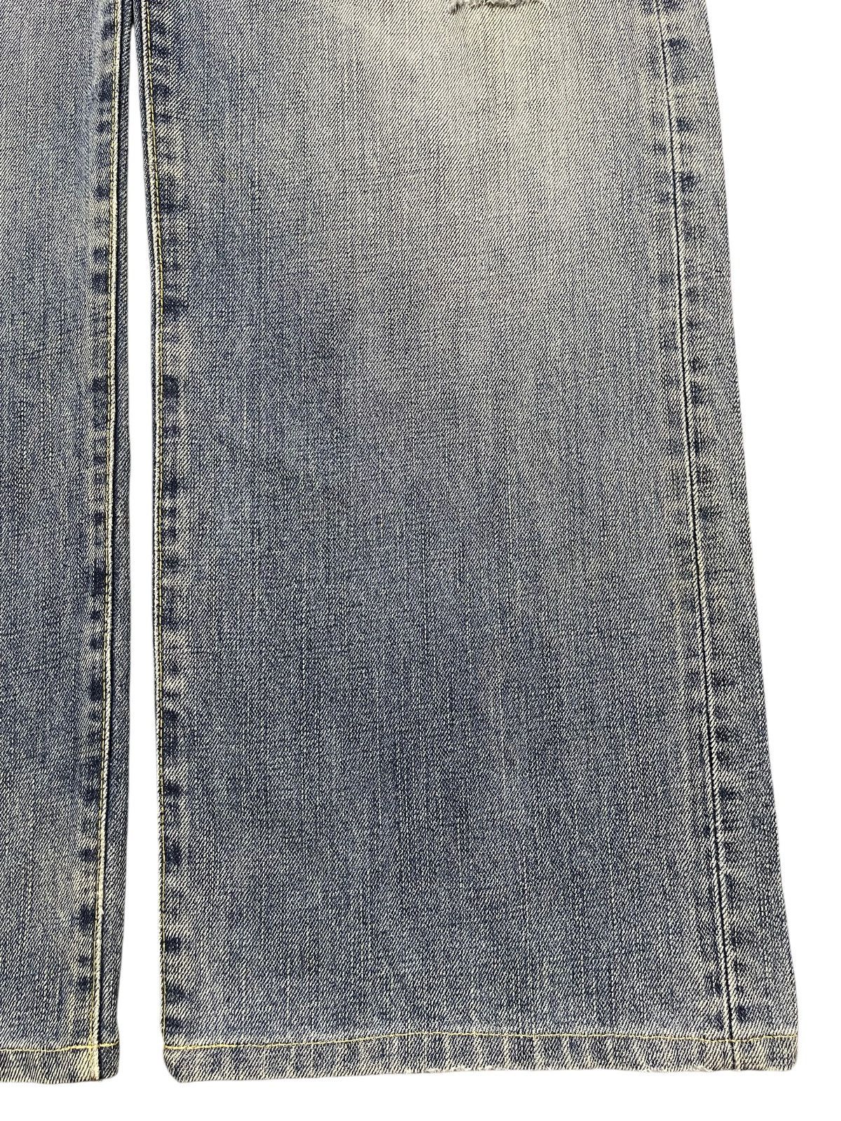 Uniqlo Vintage Japanese Uniqlo Blue Faded Wash Distressed Baggy Size US 34 / EU 50 - 8 Thumbnail