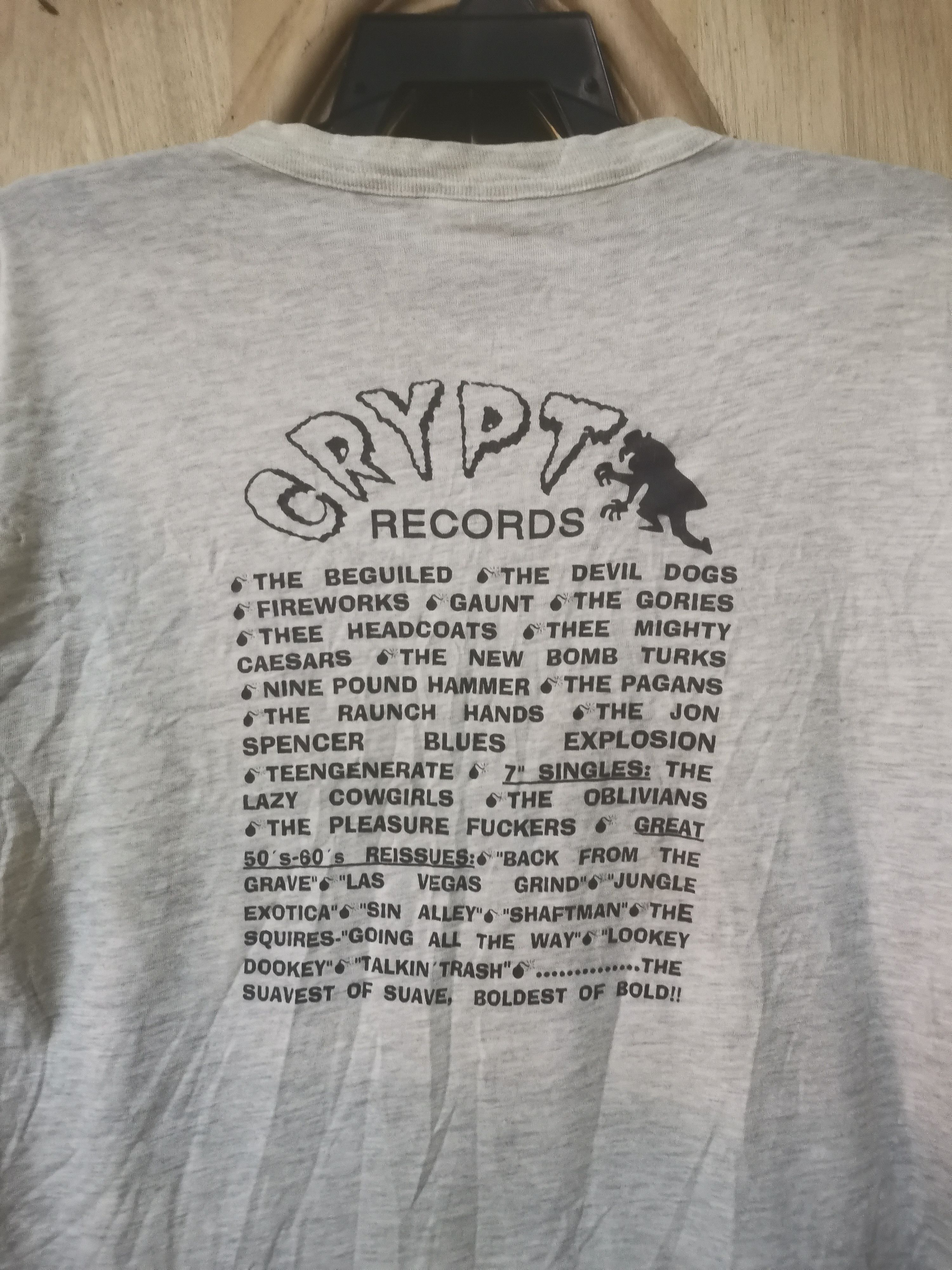 Vintage Vintage CRYPT RECORD T-shirt Size US L / EU 52-54 / 3 - 4 Thumbnail