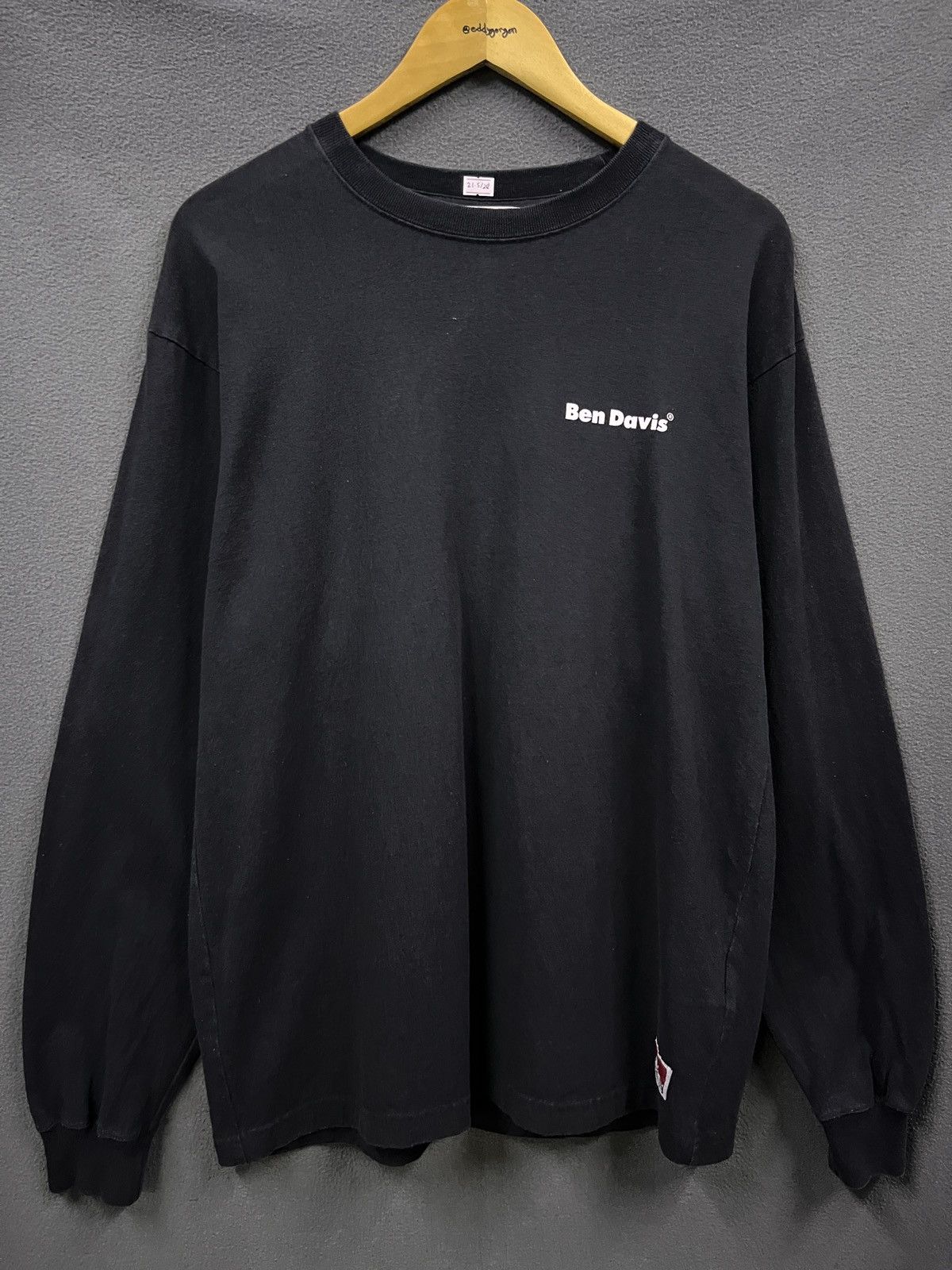 Ben Davis BEN DAVIS LONGSLEEVE BACKHIT TSHIRT Size US L / EU 52-54 / 3 - 4 Thumbnail