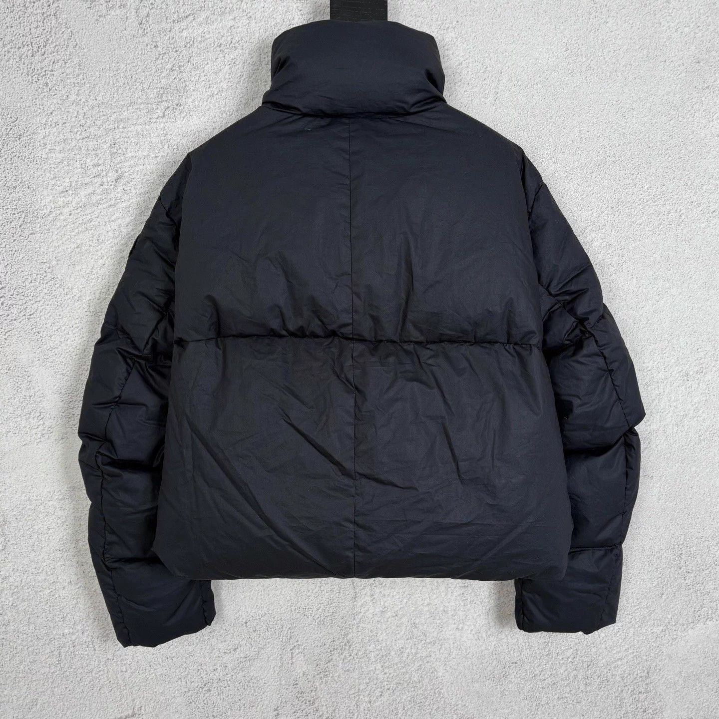 Canada Goose Canada Goose Short Down Jacket Black M NWT Waterproof Size M / US 6-8 / IT 42-44 - 2 Thumbnail