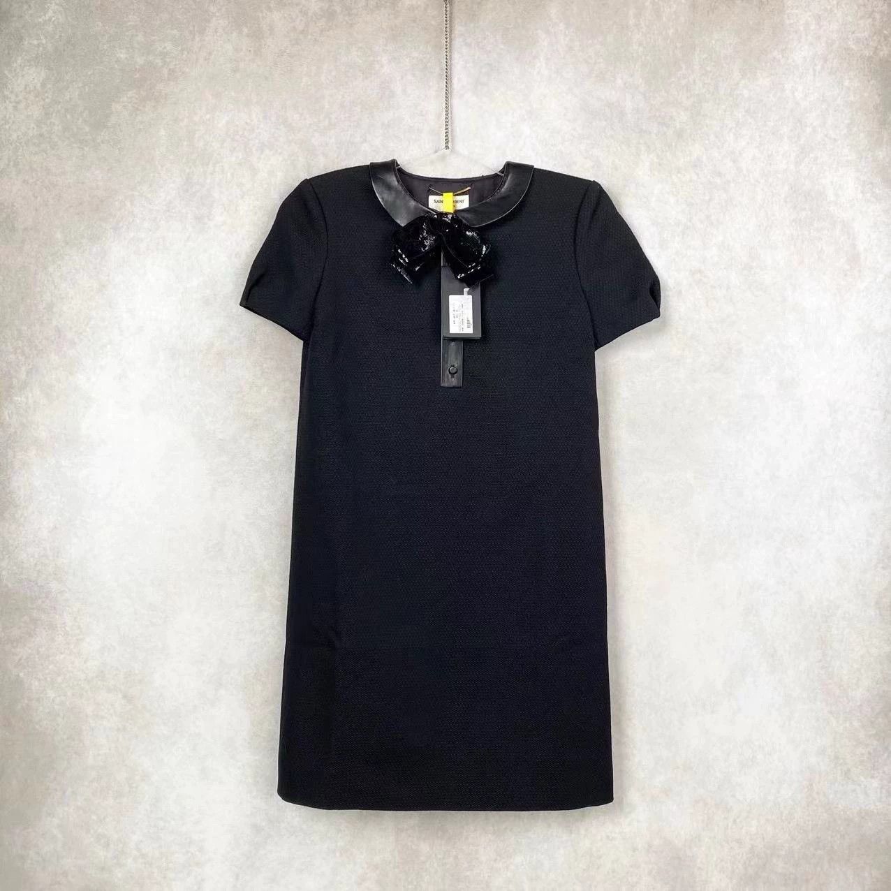 Saint Laurent Paris Saint Laurent Paris Black Classic Dress Size US 36 / EU 52 - 1 Thumbnail