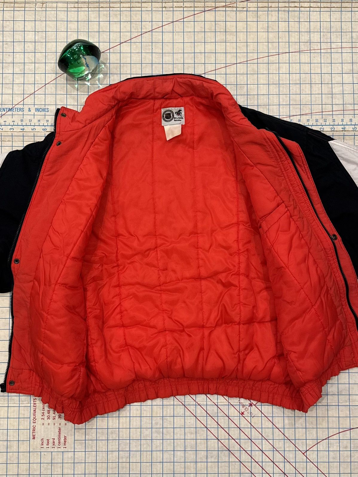 NHL Vintage Chicago Blackhawks NHL Ravens Athletics Jacket XLFit Size US XL / EU 56 / 4 - 7 Thumbnail
