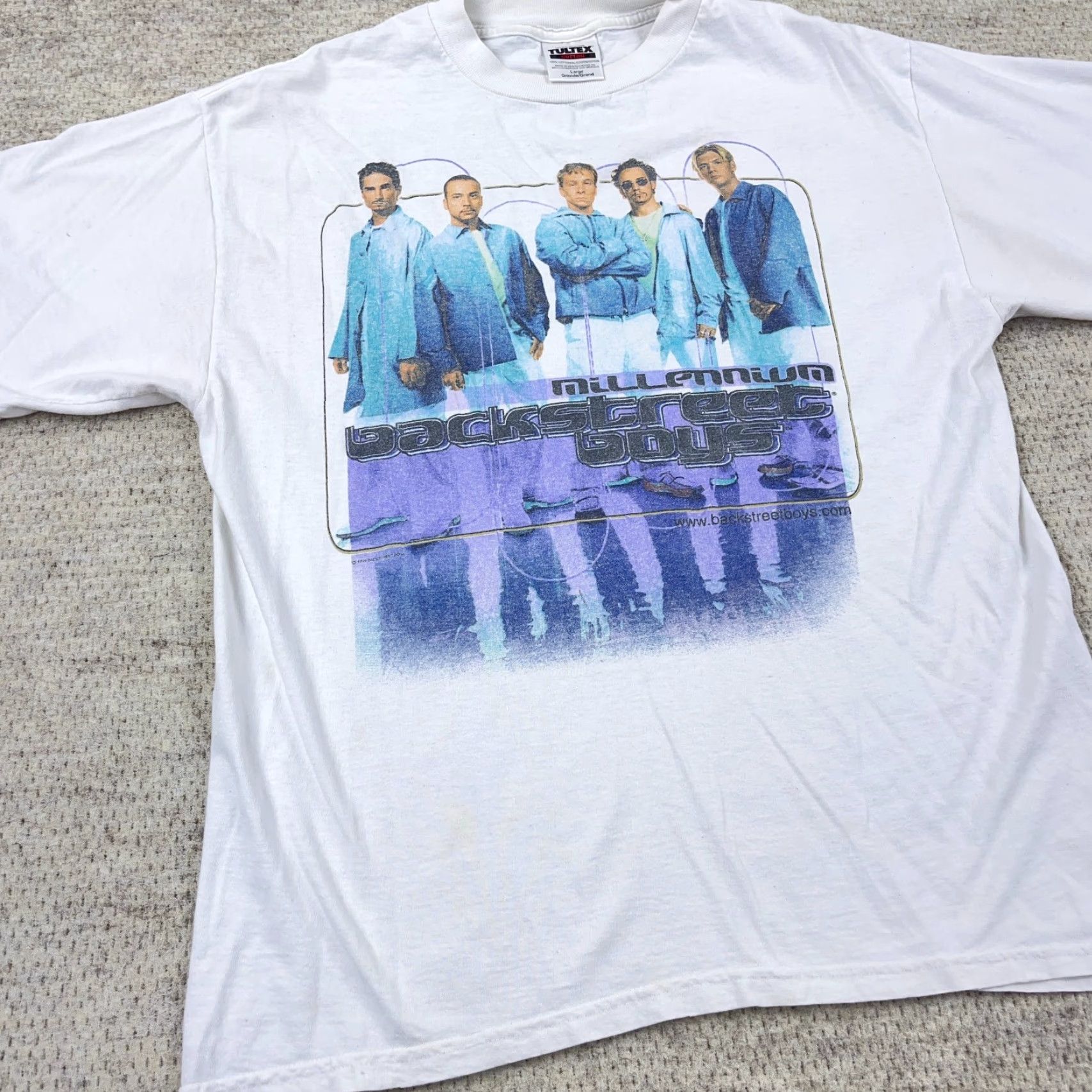 Tultex VINTAGE Backstreet Boys Shirt Men Large White Tultex Logo Graphic Print Band Tee Millennium Y2K Size US L / EU 52-54 / 3 - 7 Thumbnail