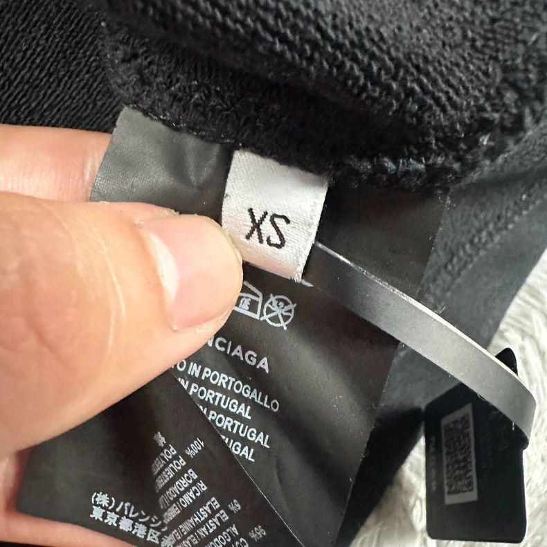 Balenciaga Balenciaga Logo Hoodie in Black Color-2506 Size US XS / EU 42 / 0 - 4 Thumbnail