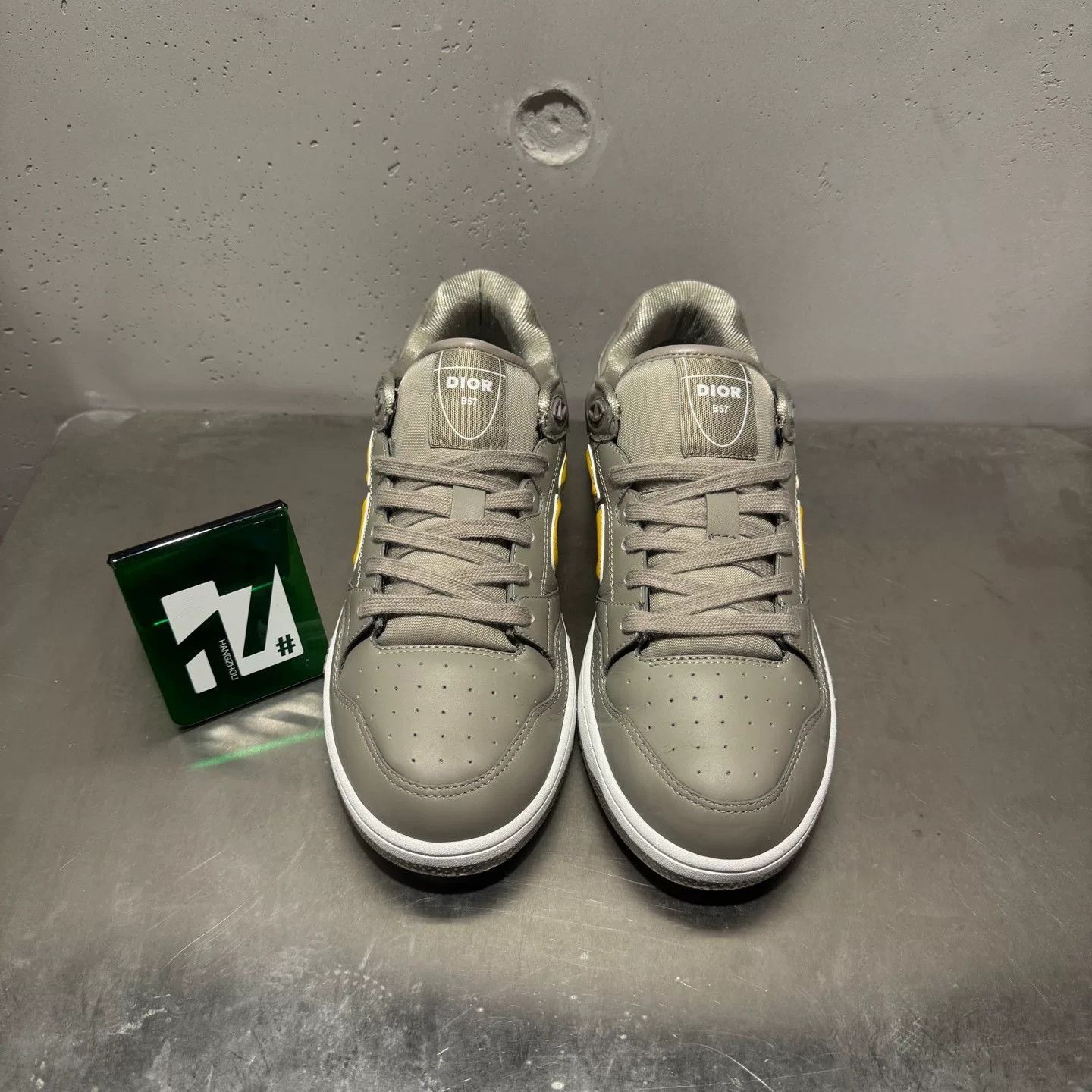 Dior dior Green Lowtop Sneakers 41 Men Size US 8.5 / EU 41-42 - 1 Thumbnail