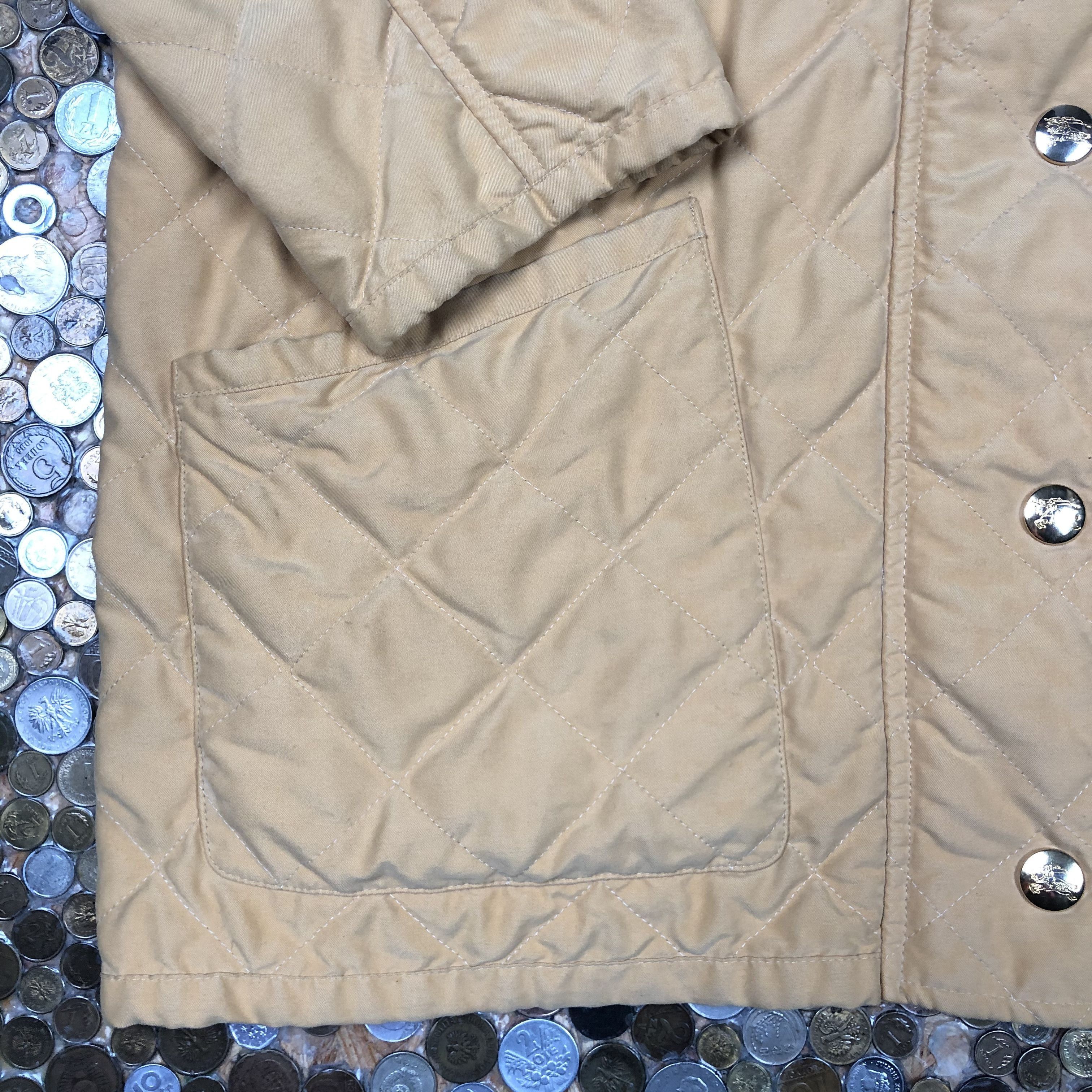 Burberry Burberry Vintage quailited jacket coat 90's Size US L / EU 52-54 / 3 - 3 Thumbnail