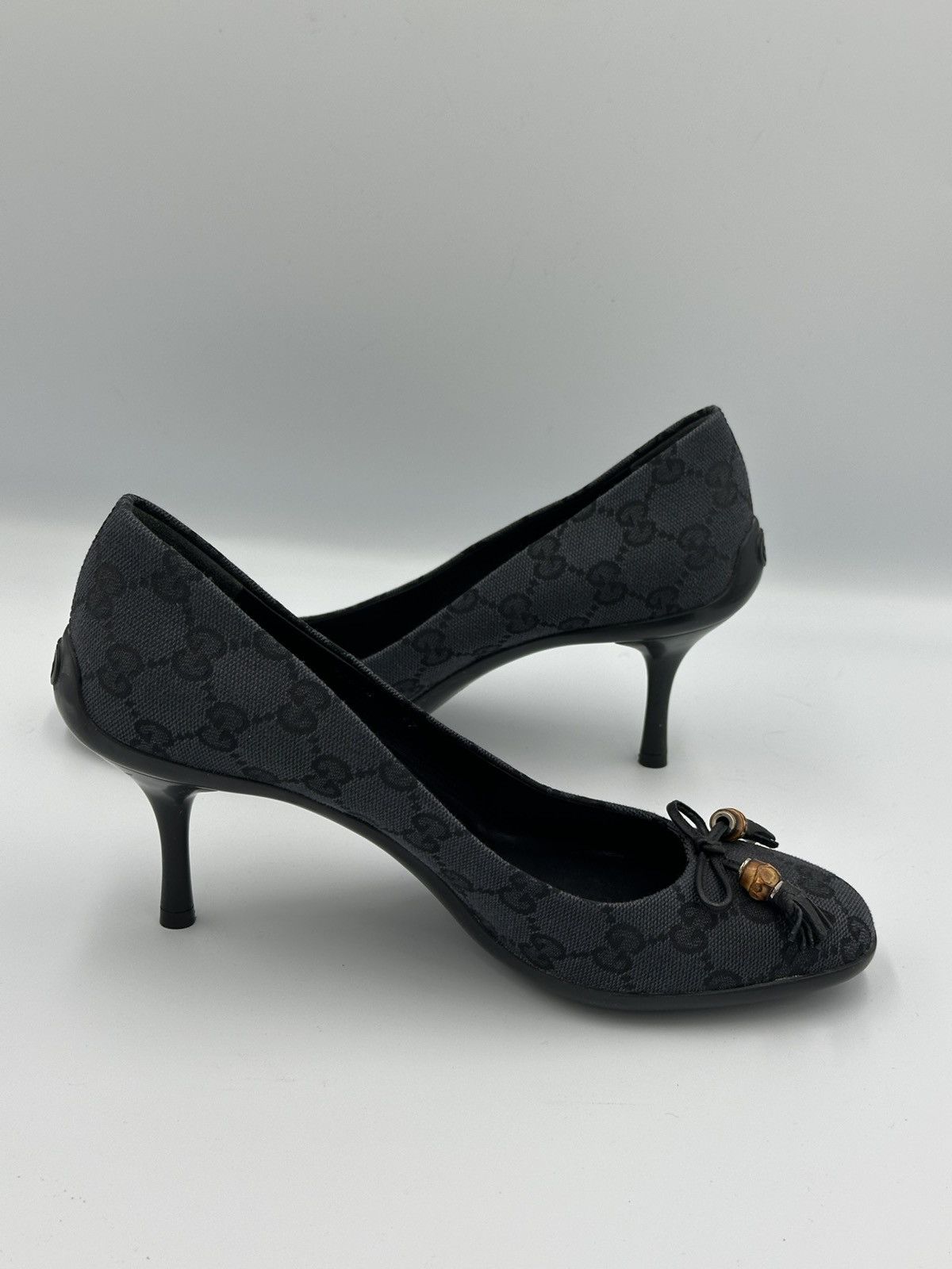 Gucci Gucci GG Canvas Bamboo Tassel Pumps Black Monogram Size US 7 / IT 37 - 8 Thumbnail