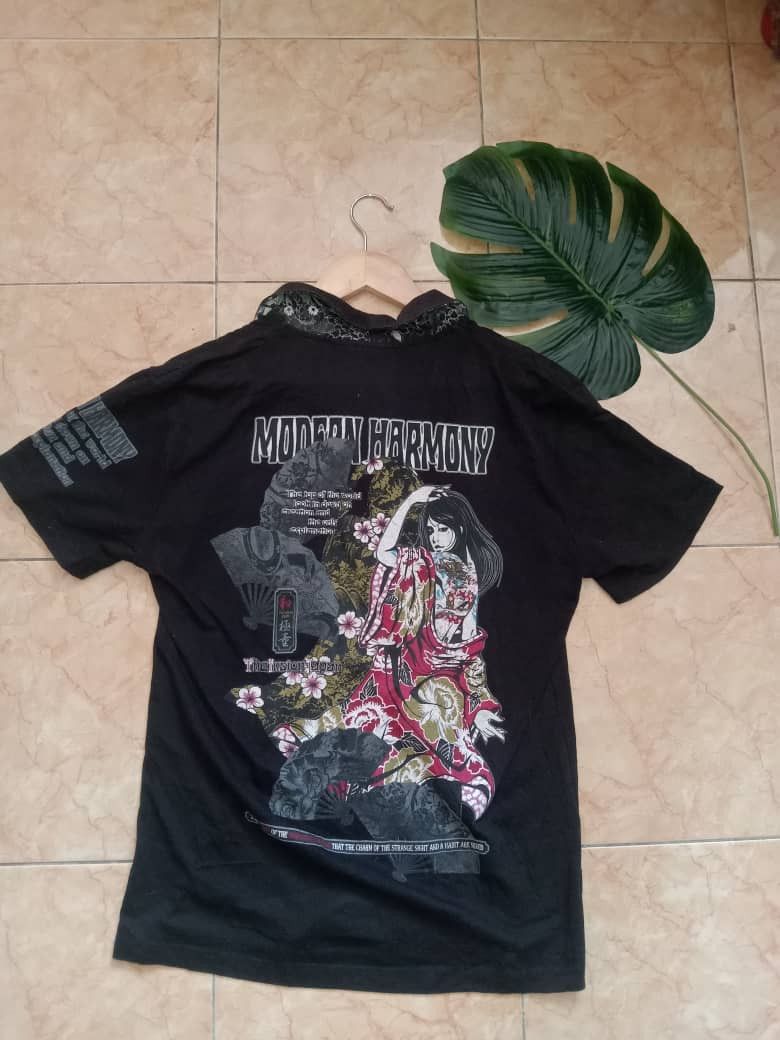 Japanese Brand Y2K The Fusion Japan " Yakuza Girl " Modern Harmony Size US L / EU 52-54 / 3 - 2 Thumbnail