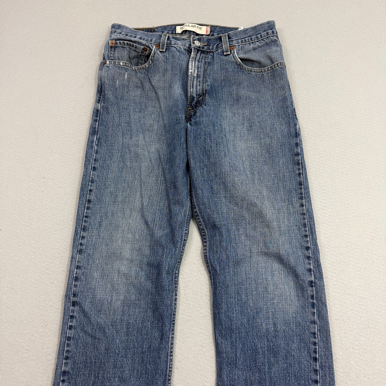 Levi's Vintage Levis 505 Regular Fit Jeans Mens 33x30 Faded 2006 Size US 33 - 2 Thumbnail