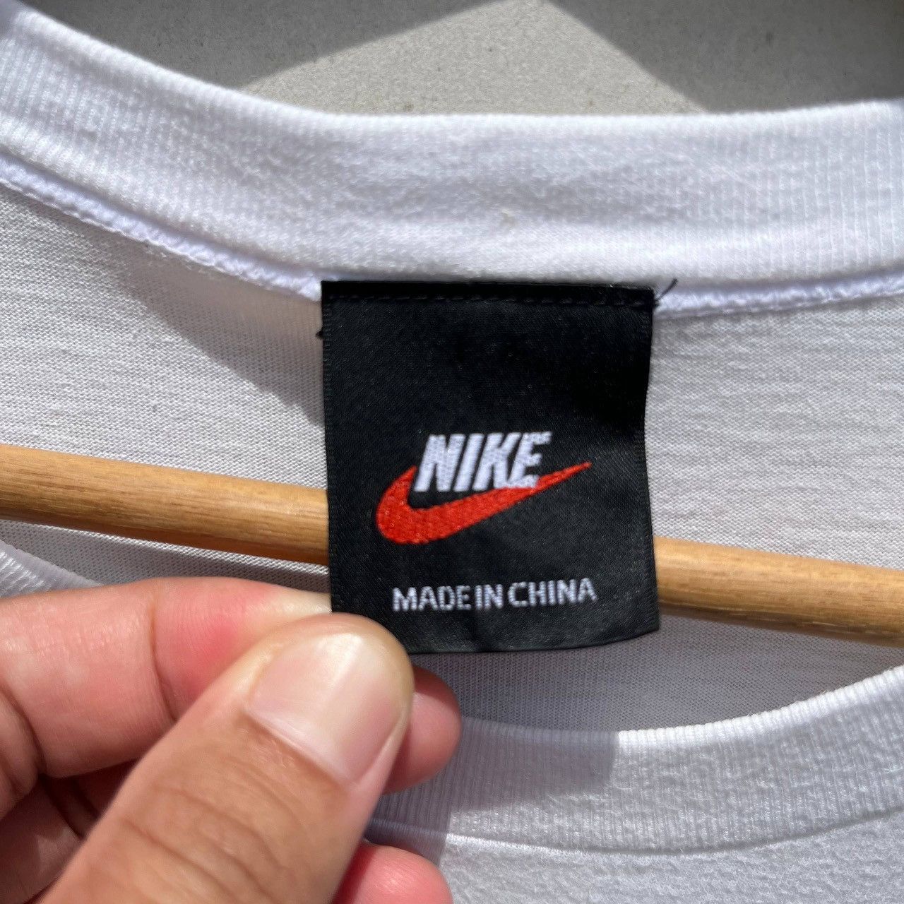 Nike 🔥Accept Binding Offer🔥 Vintage Nike Small Logo Embroidery Size US M / EU 48-50 / 2 - 4 Thumbnail