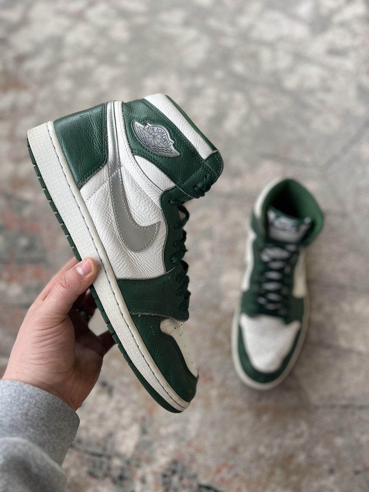 Jordan Brand Nike Air Jordan 1 High OG Green White Size US 14 / EU 47 - 1 Thumbnail