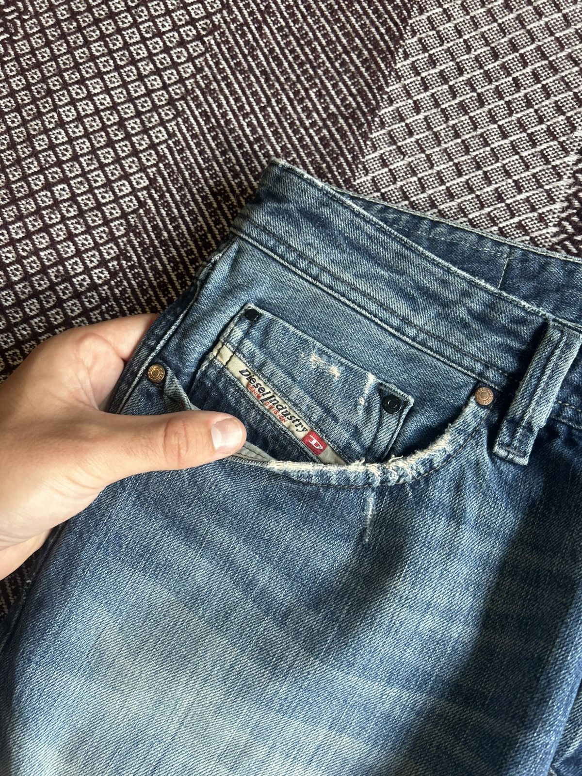 Vintage Vintage Diesel Larkee Denim Shorts Faded Japanese Size 32x34 Size US 32 / EU 48 - 9 Thumbnail