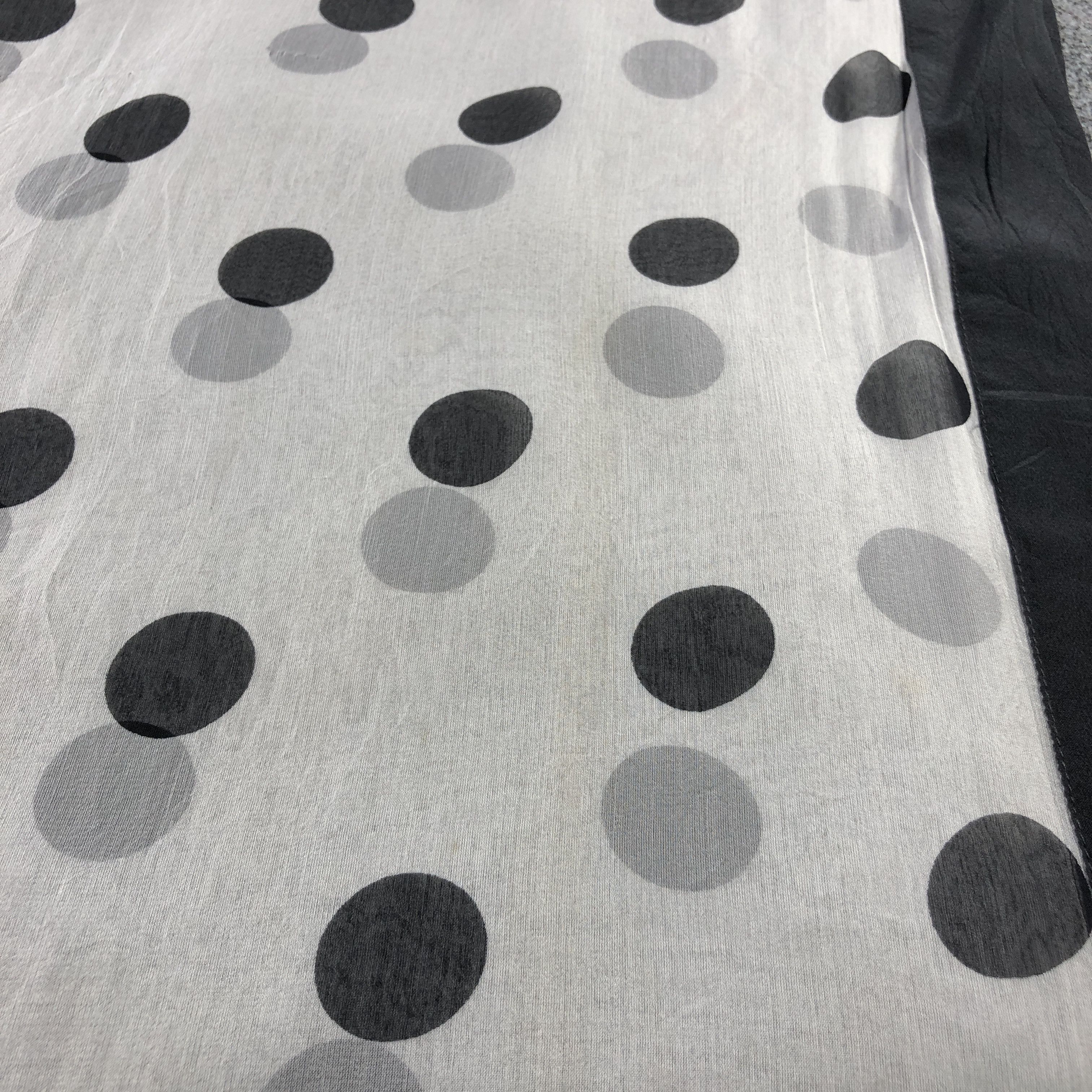 Jaeger Jaeger Polka Dots Silk Stole Silk Scarf M1394 Size ONE SIZE - 11 Thumbnail