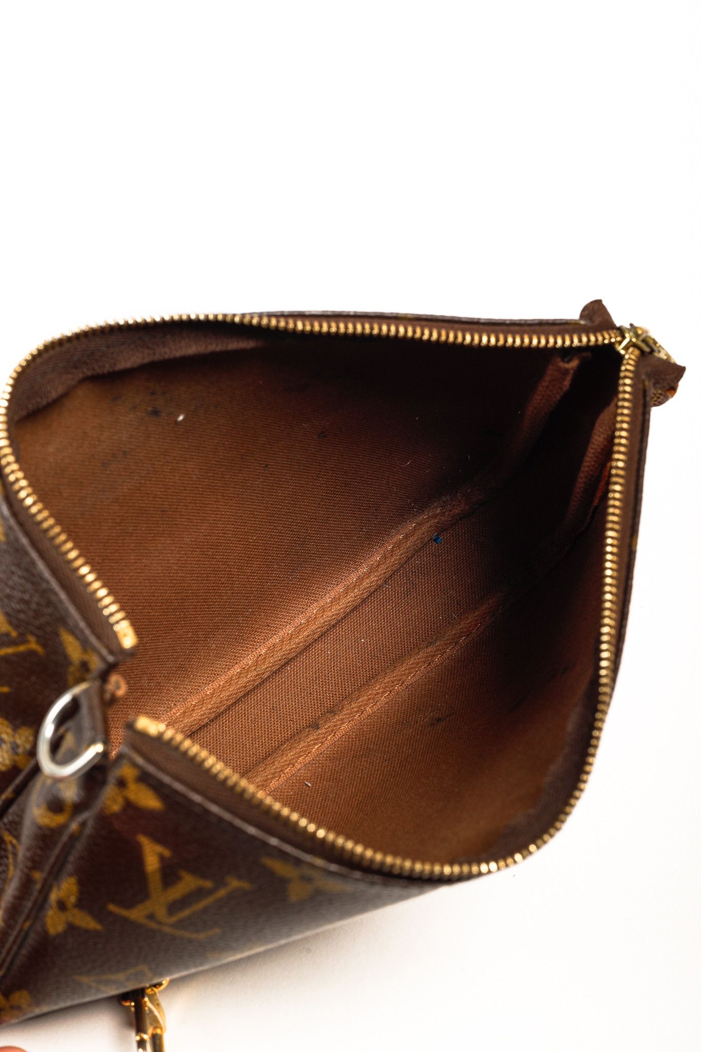 Louis Vuitton Louis Vuitton Monogram Canvas Pochette Accessoires Bag Size ONE SIZE - 9 Thumbnail