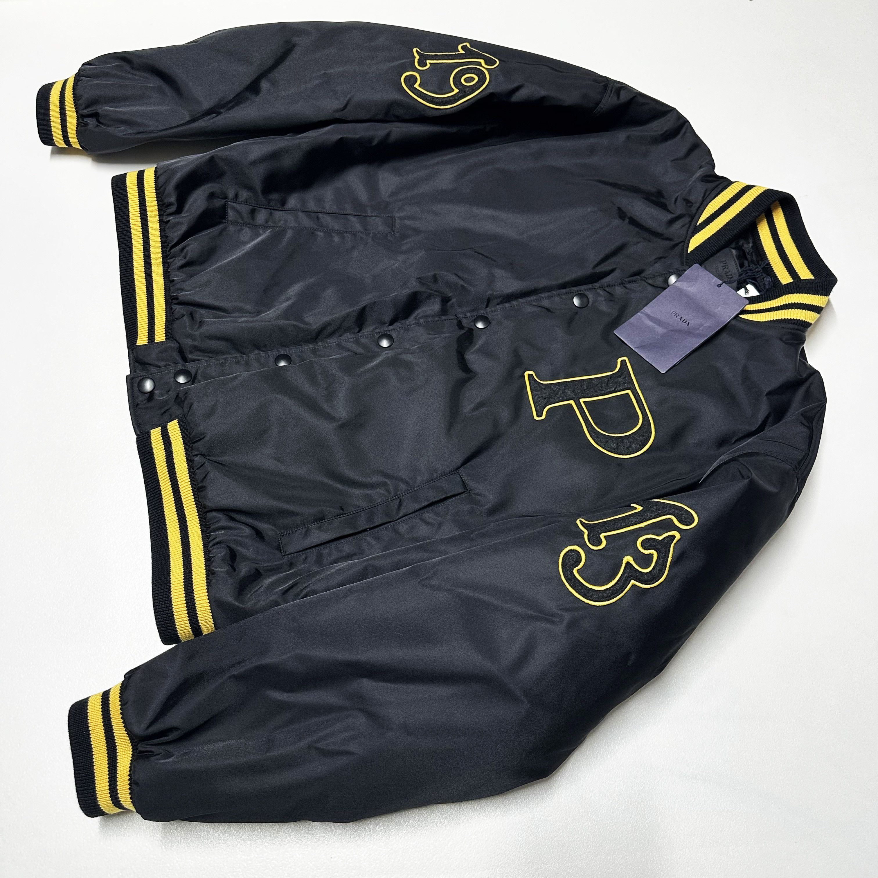 Prada Prada mens size XL re-nylon Bomber jacket baseball varsity Size US XL / EU 56 / 4 - 4 Thumbnail