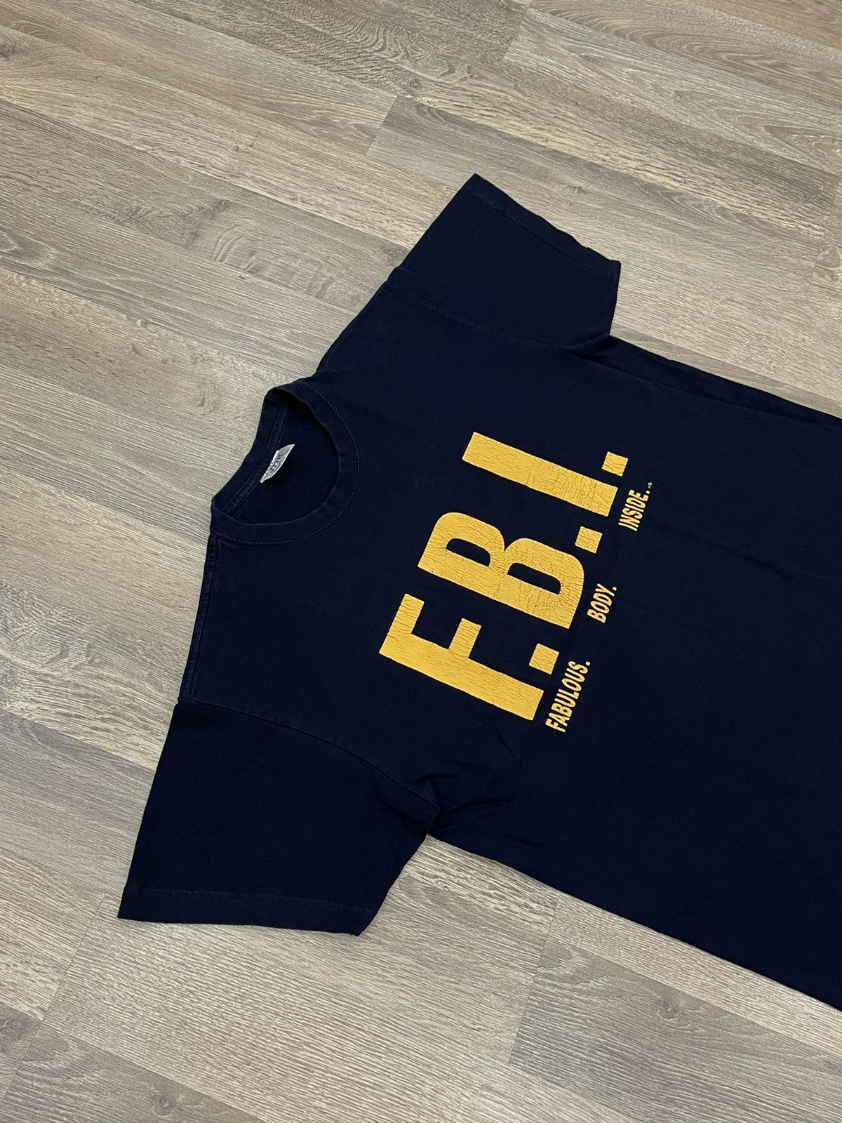 Other VTG Y2K Funnt FBI Fabulous Body Inside Big Logo Tee Shirt Size US M / EU 48-50 / 2 - 4 Thumbnail